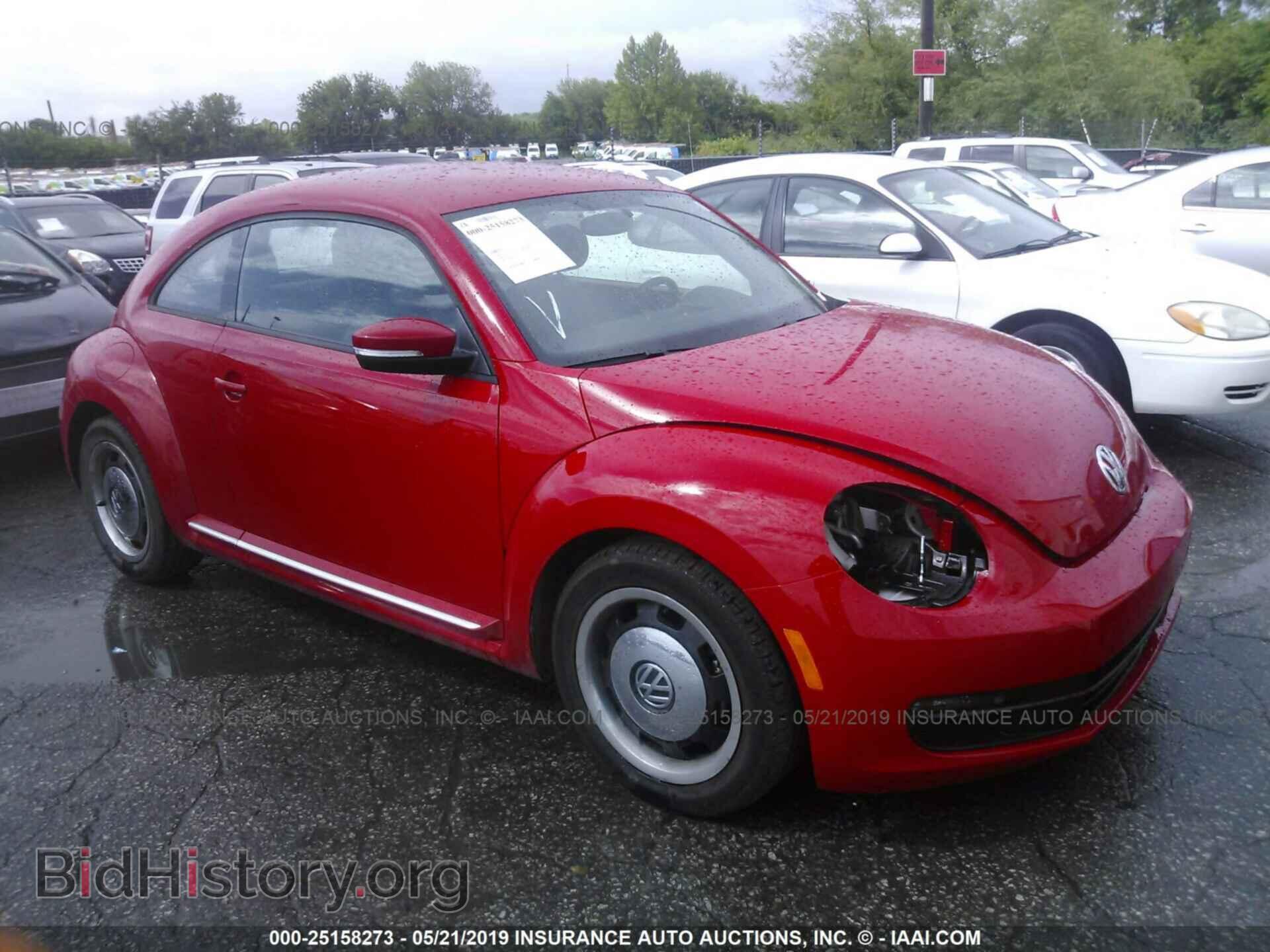 Photo 3VWJP7AT7CM618559 - VOLKSWAGEN BEETLE 2012
