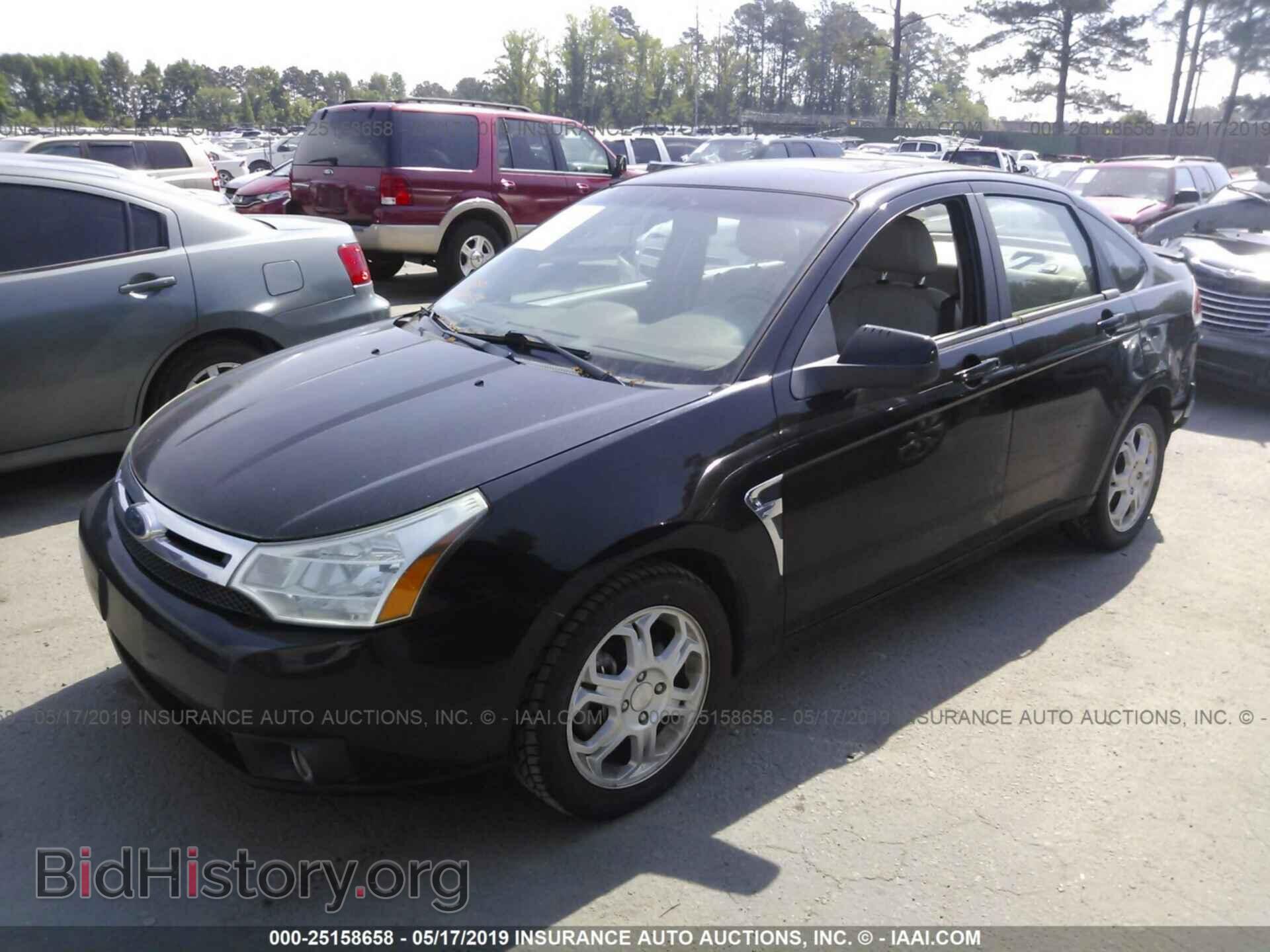 2008 FORD FOCUS - VIN: 1FAHP35N98W280195 - Фото 2