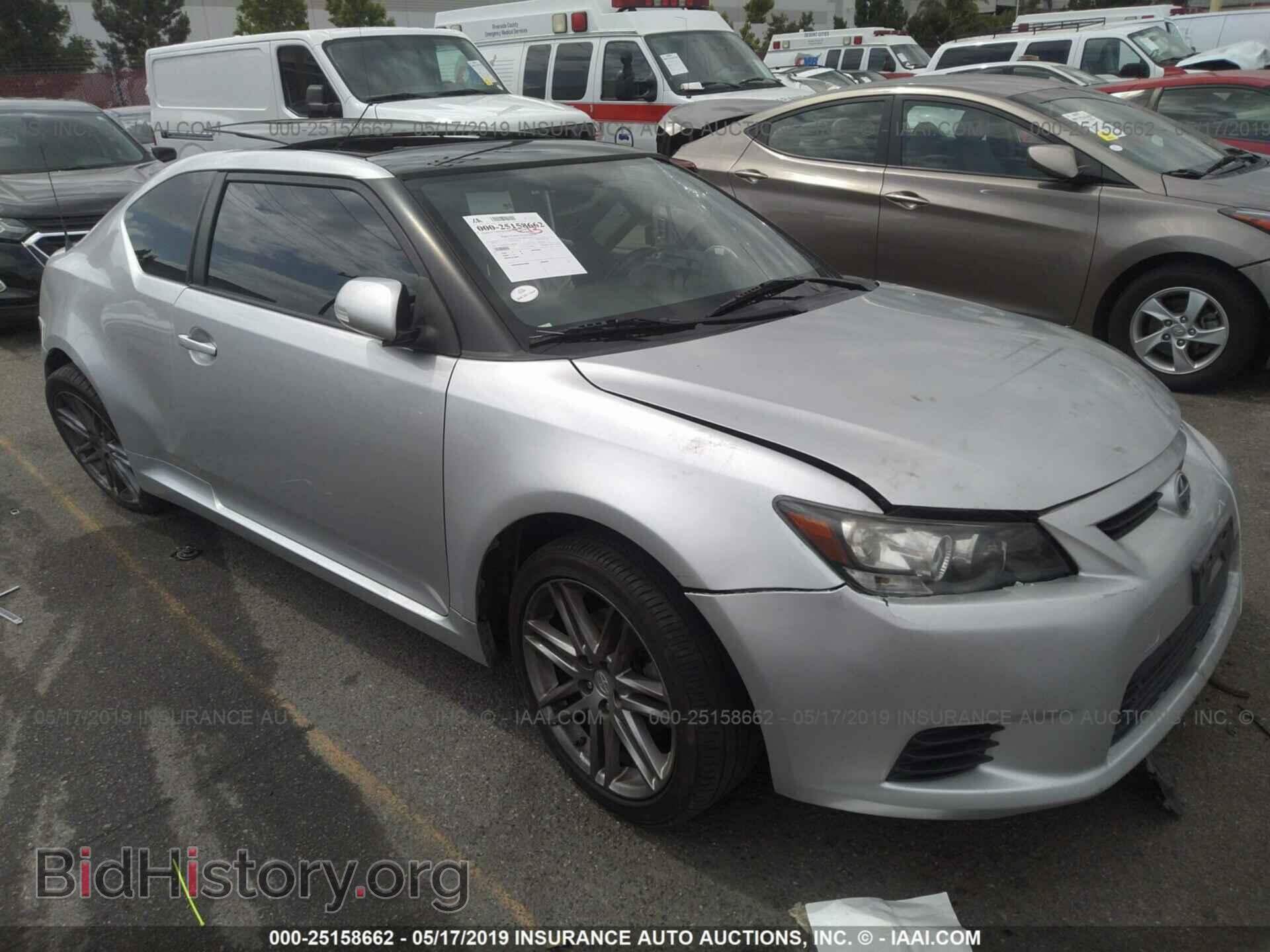 Photo JTKJF5C76C3028048 - TOYOTA SCION TC 2012