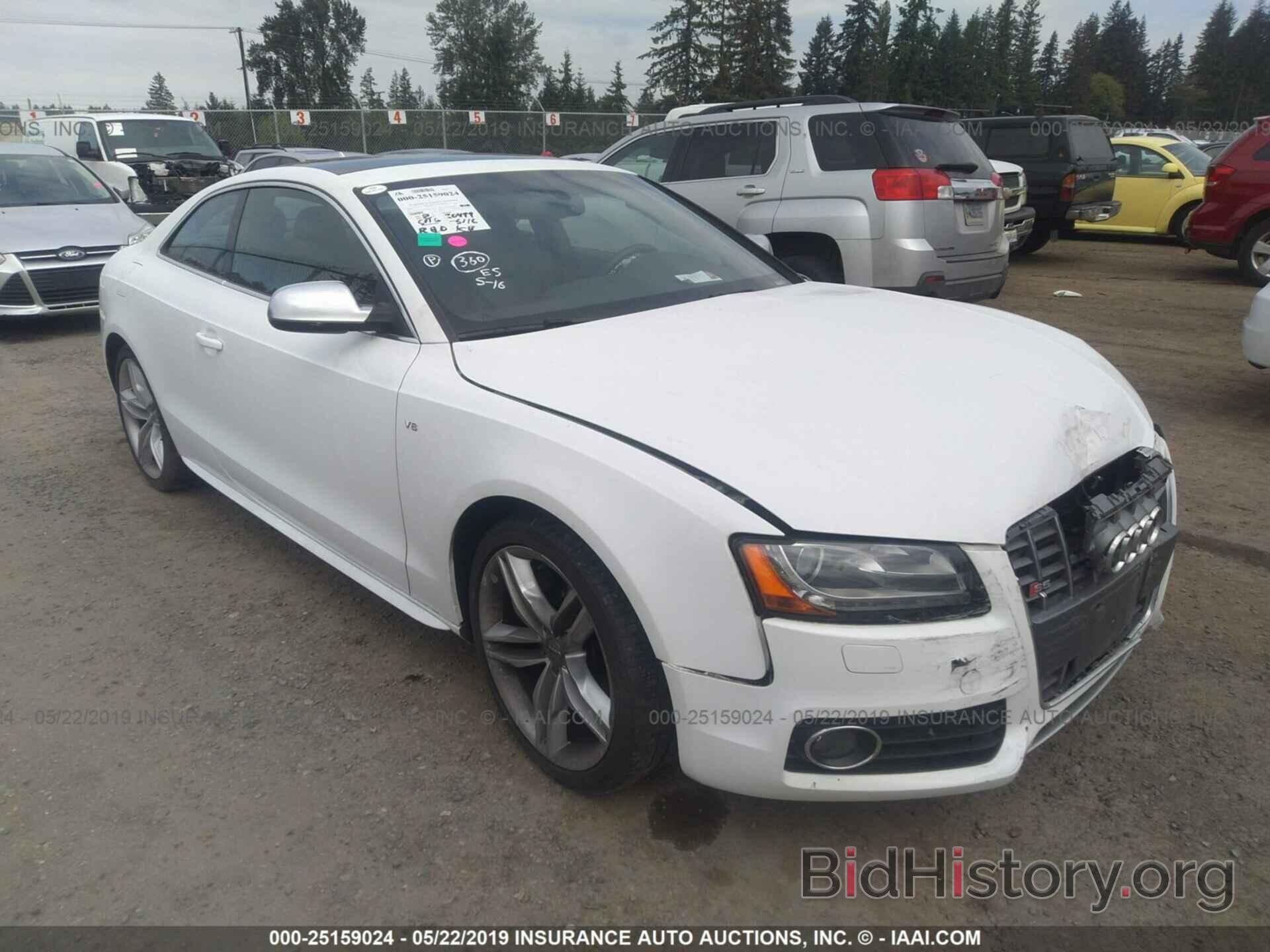 Photo WAUVVAFR9CA011352 - AUDI S5 2012