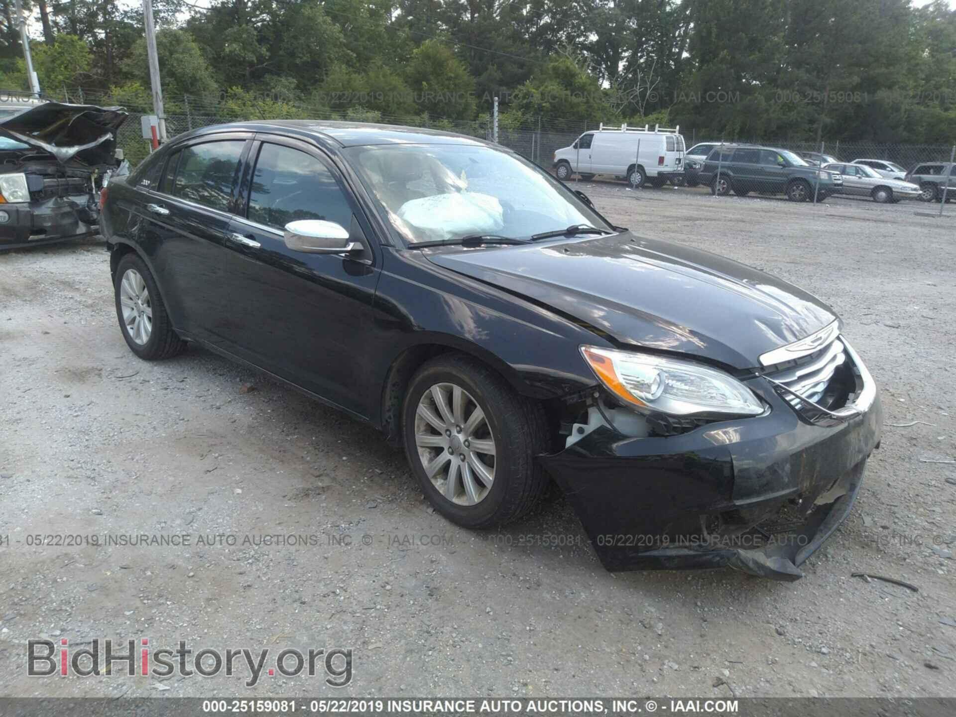 Photo 1C3CCBCG2DN579076 - CHRYSLER 200 2013