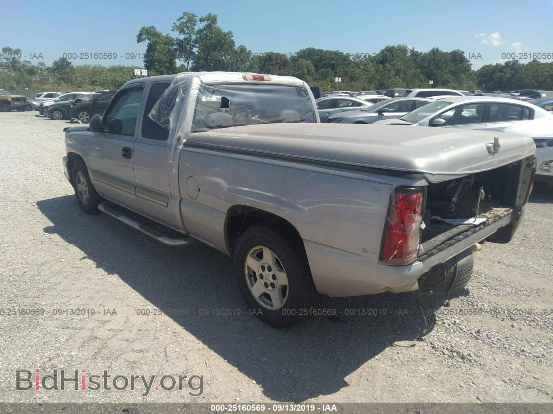 2006 CHEVROLET SILVERADO - VIN: 2GCEC19V861273282 - Фото 3