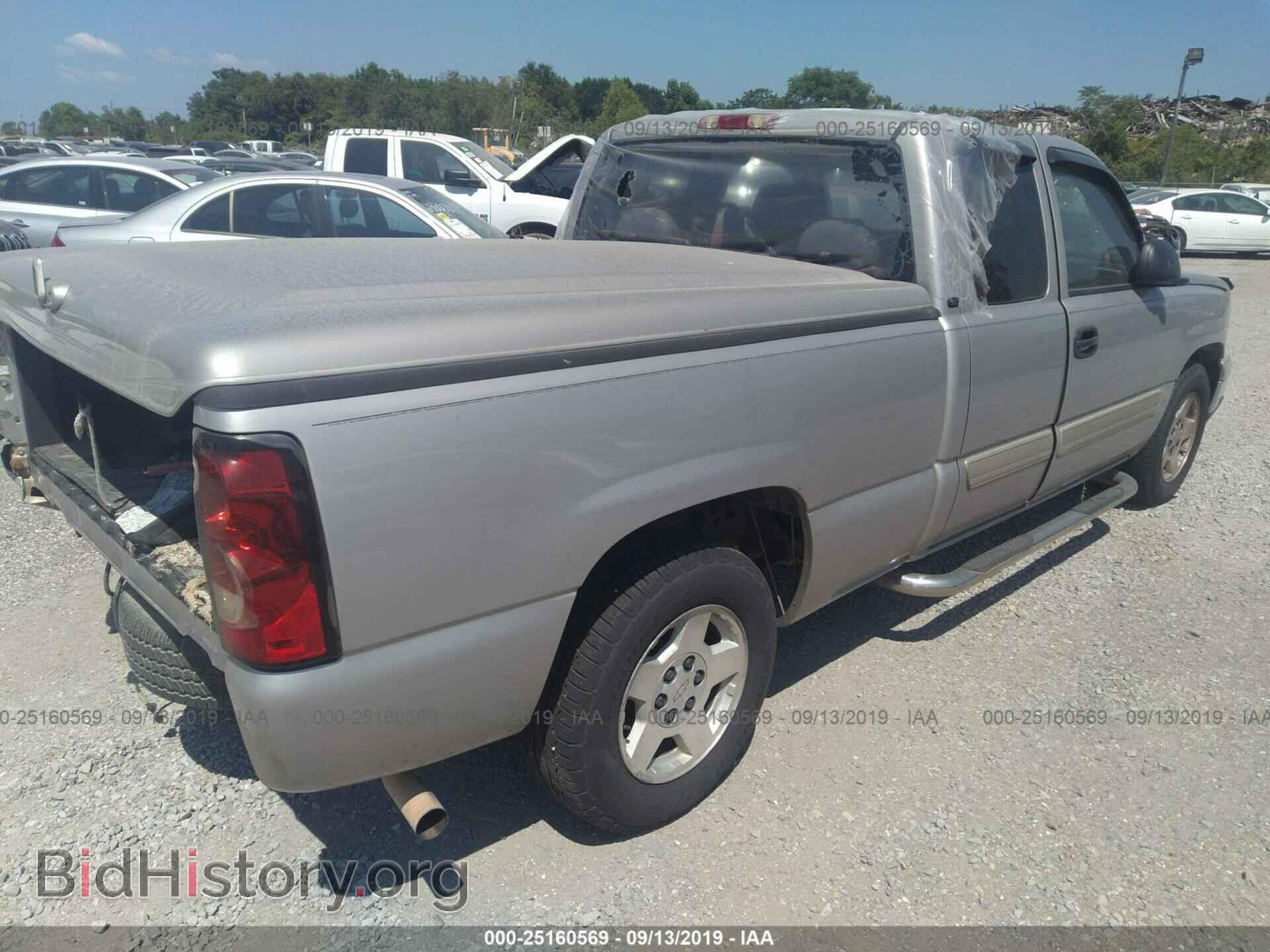 2006 CHEVROLET SILVERADO - VIN: 2GCEC19V861273282 - Фото 4