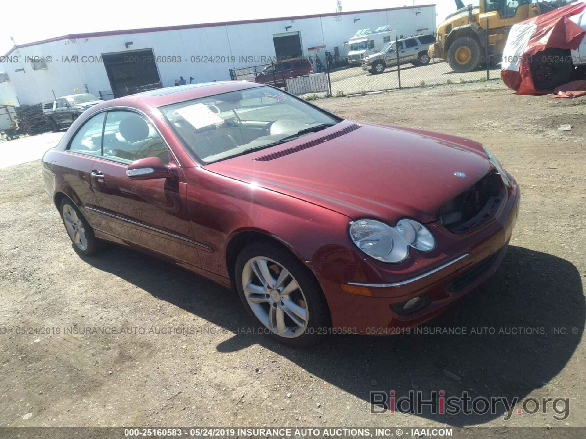 Photo WDBTJ56H87F219010 - MERCEDES-BENZ CLK 2007