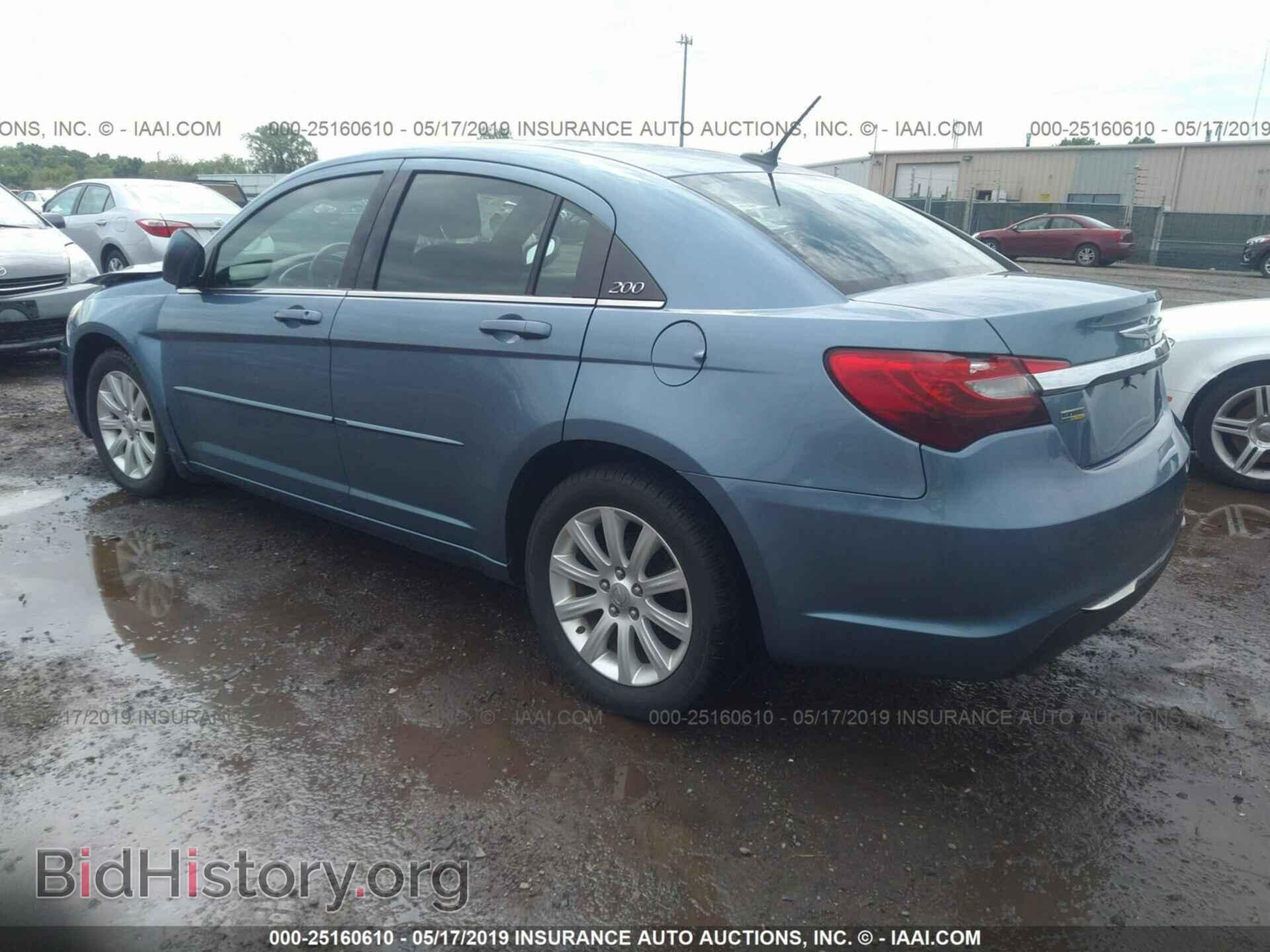 2011 CHRYSLER 200 - VIN: 1C3BC1FG7BN559825 - Фото 3