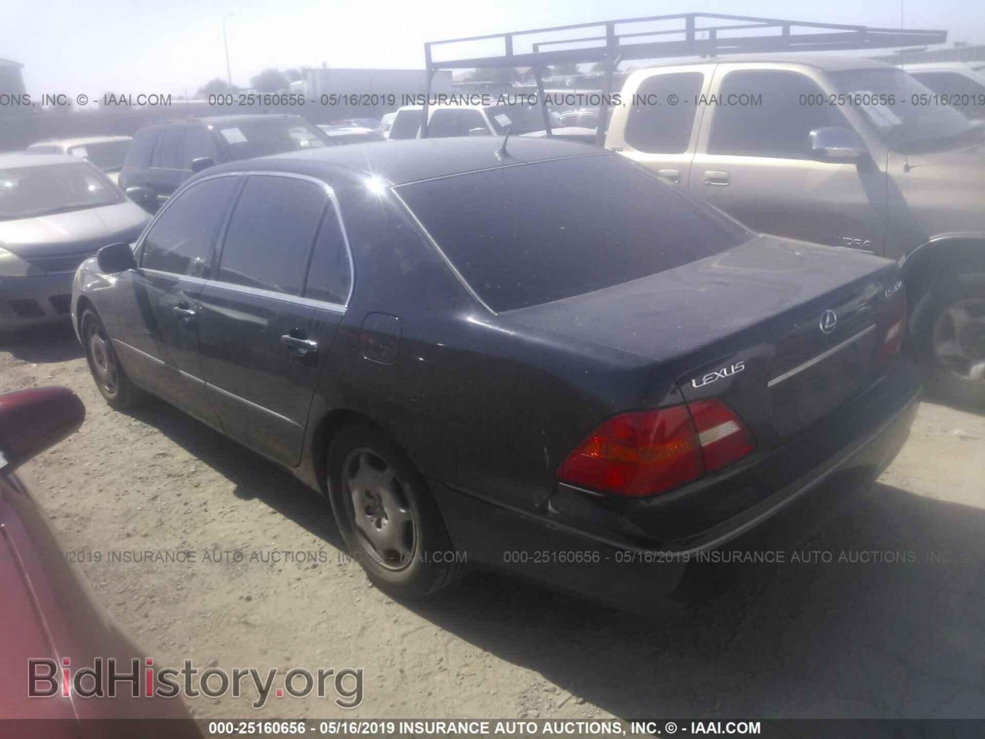 2002 LEXUS LS - VIN: JTHBN30F220067989 - Фото 3