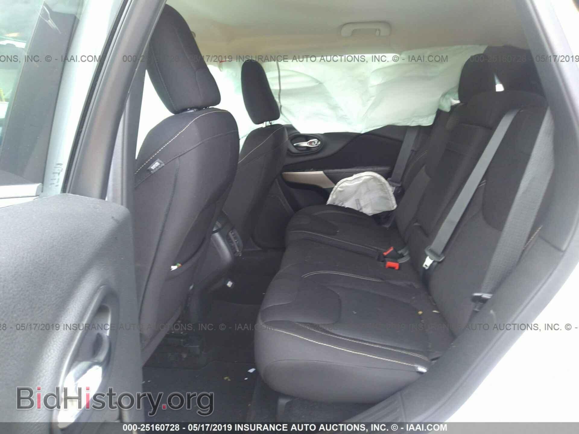 2017 JEEP CHEROKEE - VIN: 1C4PJLCB6HD236263 - Photo 8