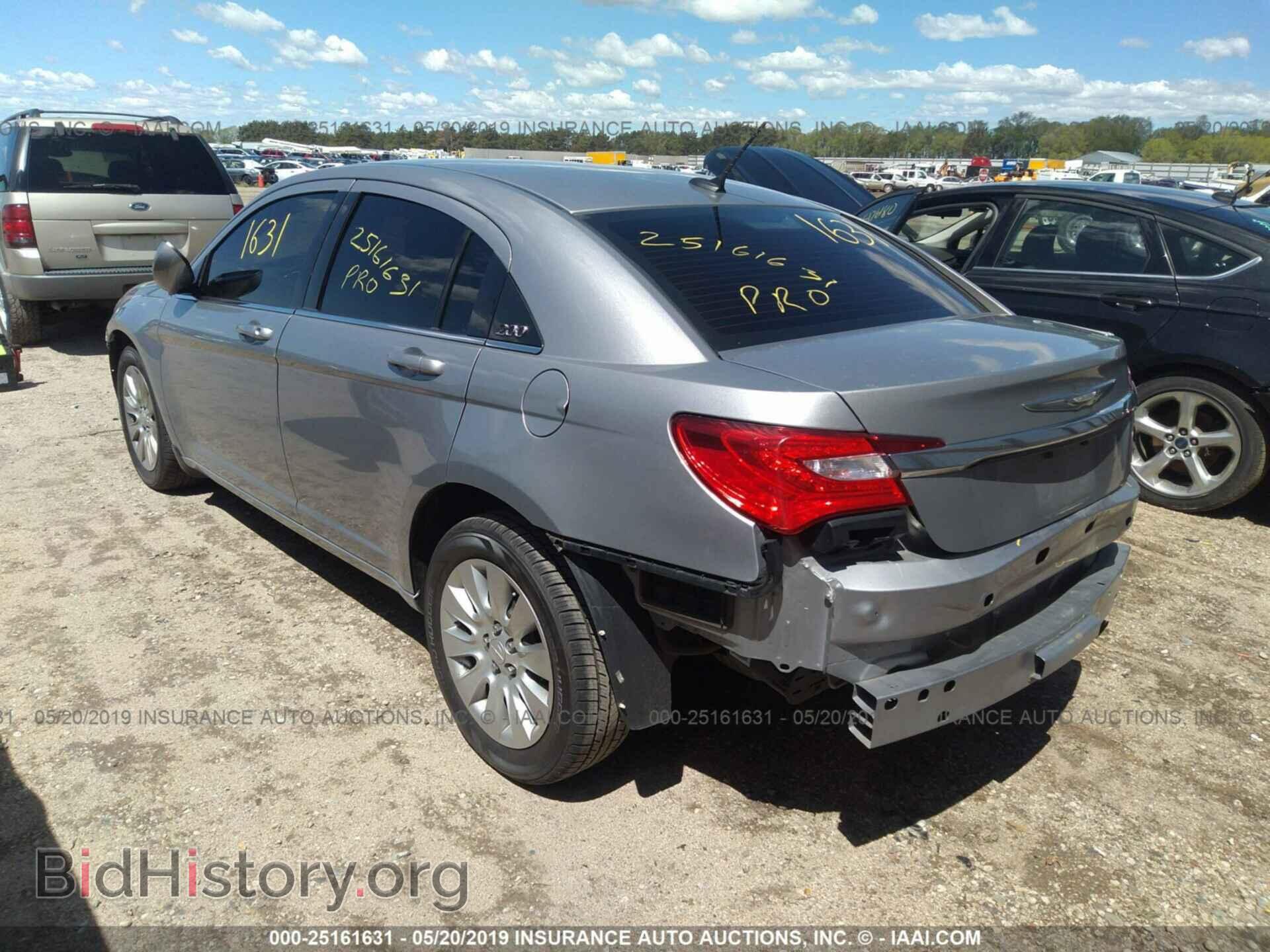 2014 CHRYSLER 200 - VIN: 1C3CCBAB8EN210781 - Фото 3