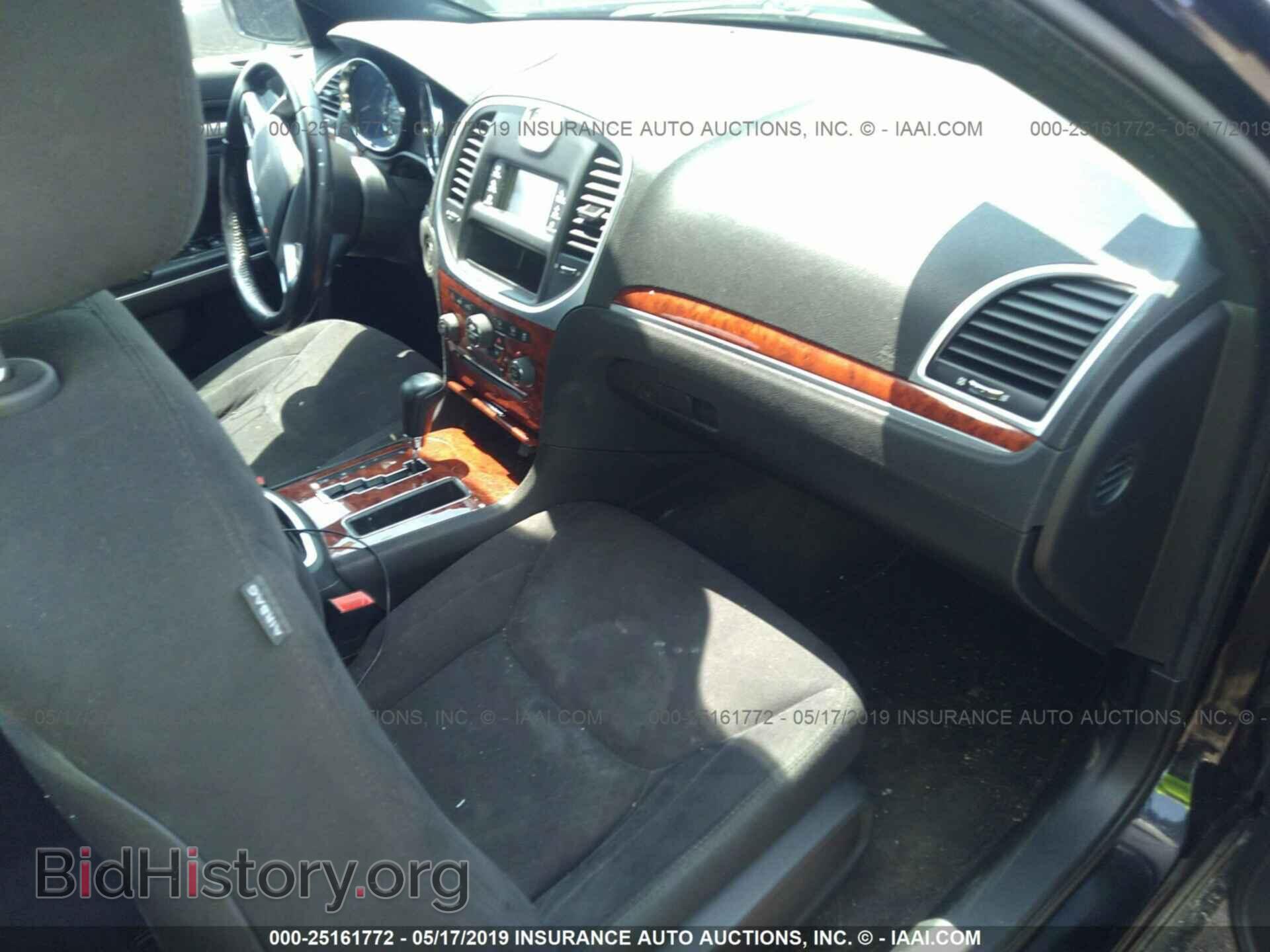 2012 CHRYSLER 300 - VIN: 2C3CCAAG0CH116826 - Photo 5