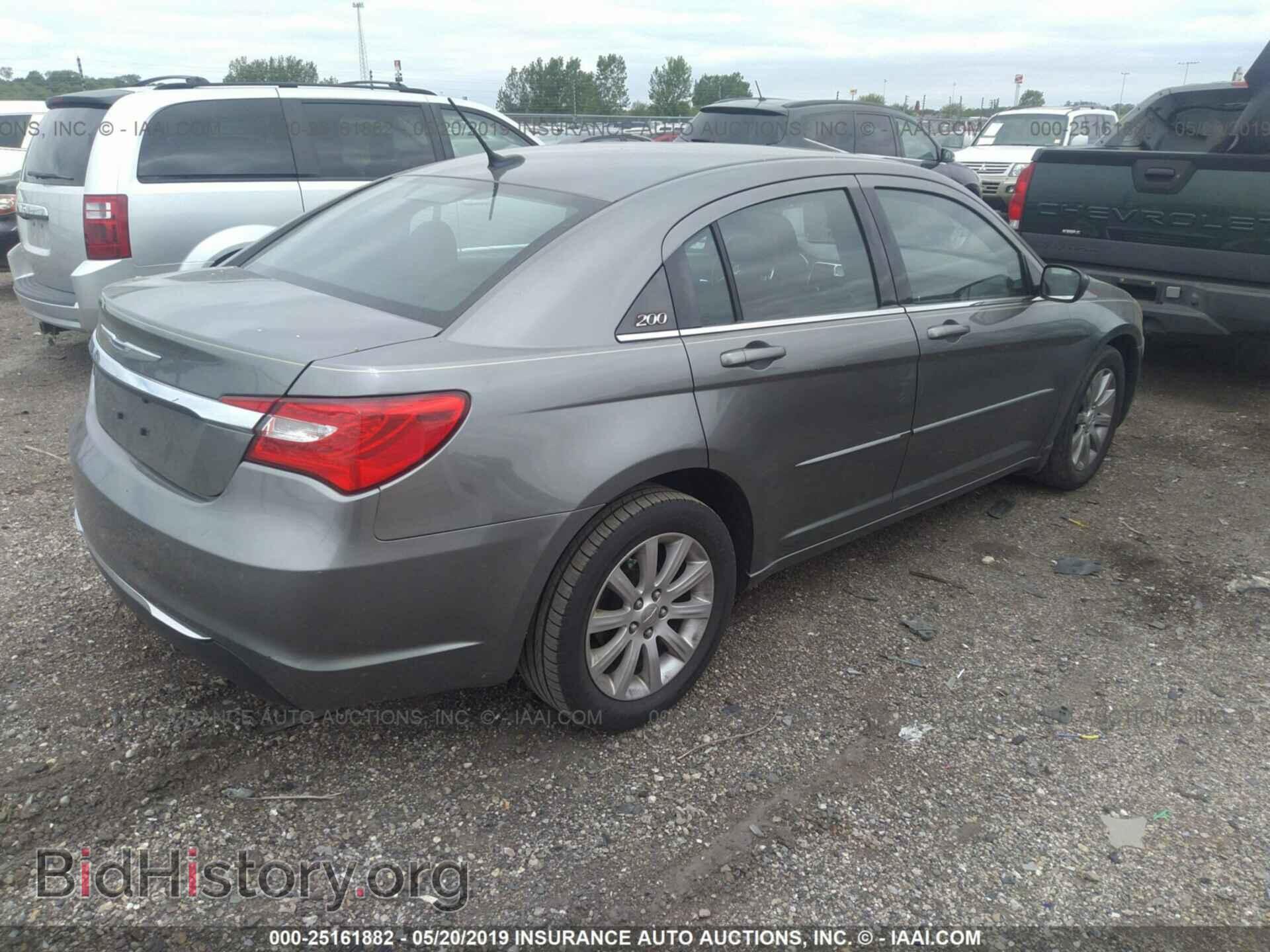 2013 CHRYSLER 200 - VIN: 1C3CCBBG0DN696379 - Photo 4