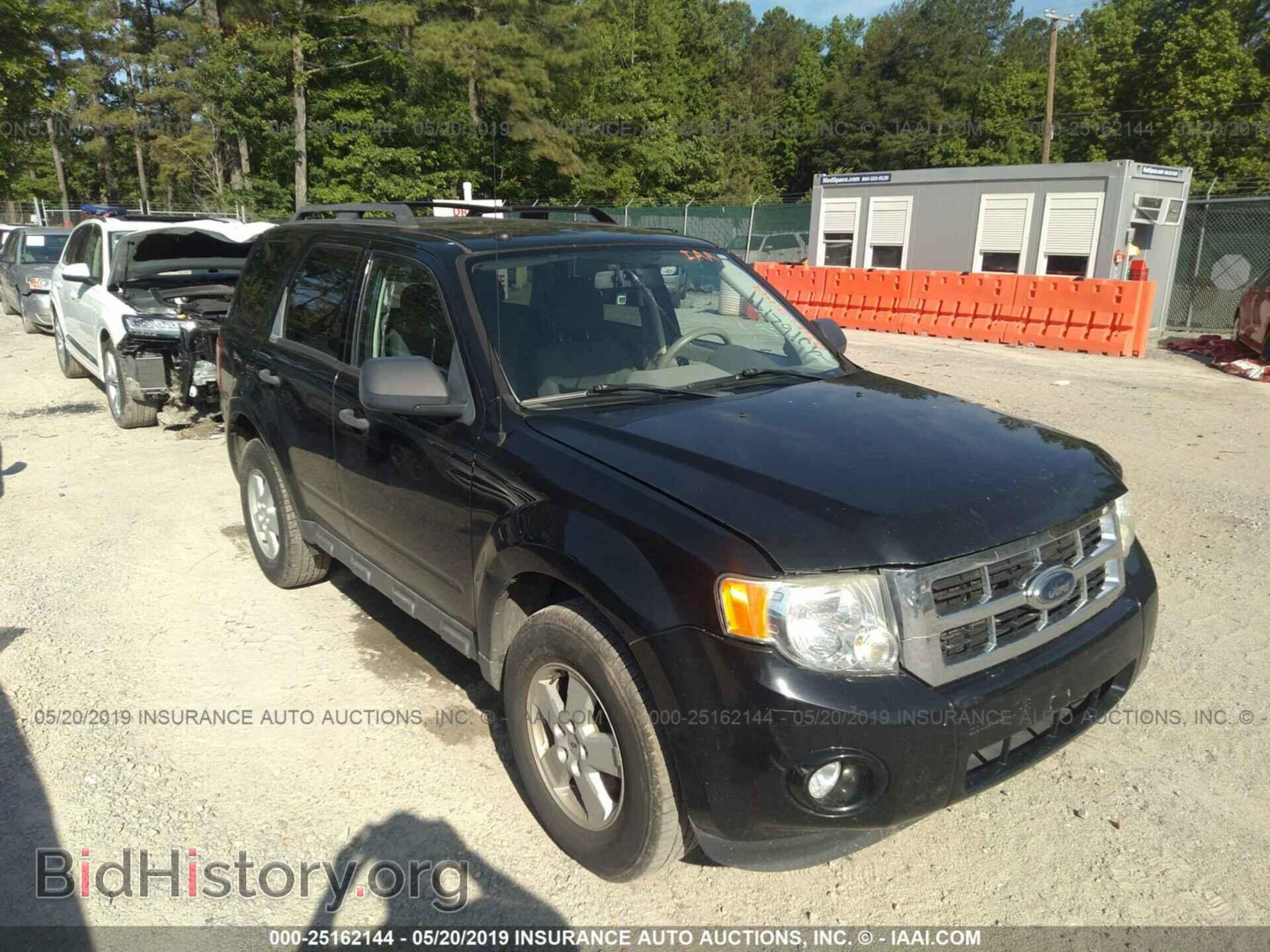 Photo 1FMCU03G29KB04254 - FORD ESCAPE 2009