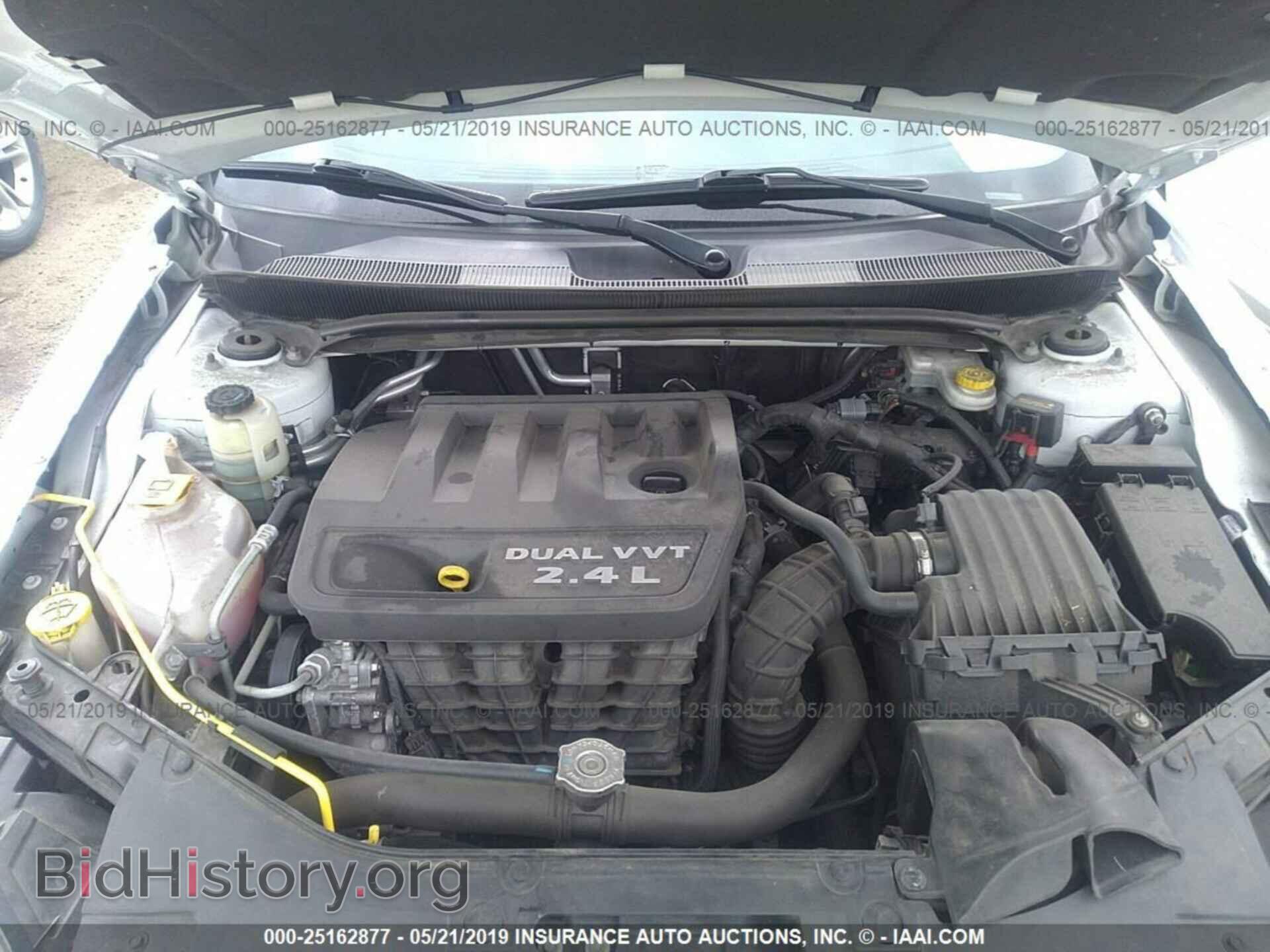 2013 CHRYSLER 200 - VIN: 1C3CCBBB8DN735577 - Photo 10