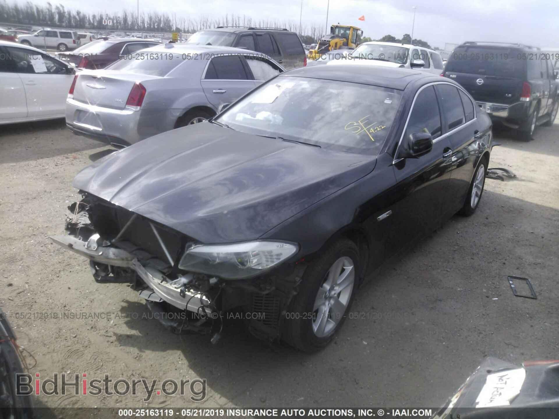 2012 BMW 528 - VIN: WBAXG5C56CDX05331 - Фото 2