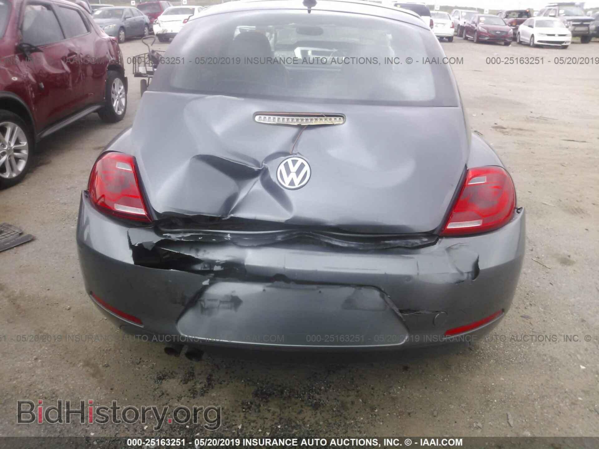 2012 VOLKSWAGEN BEETLE - VIN: 3VWJP7AT6CM631934 - Фото 6