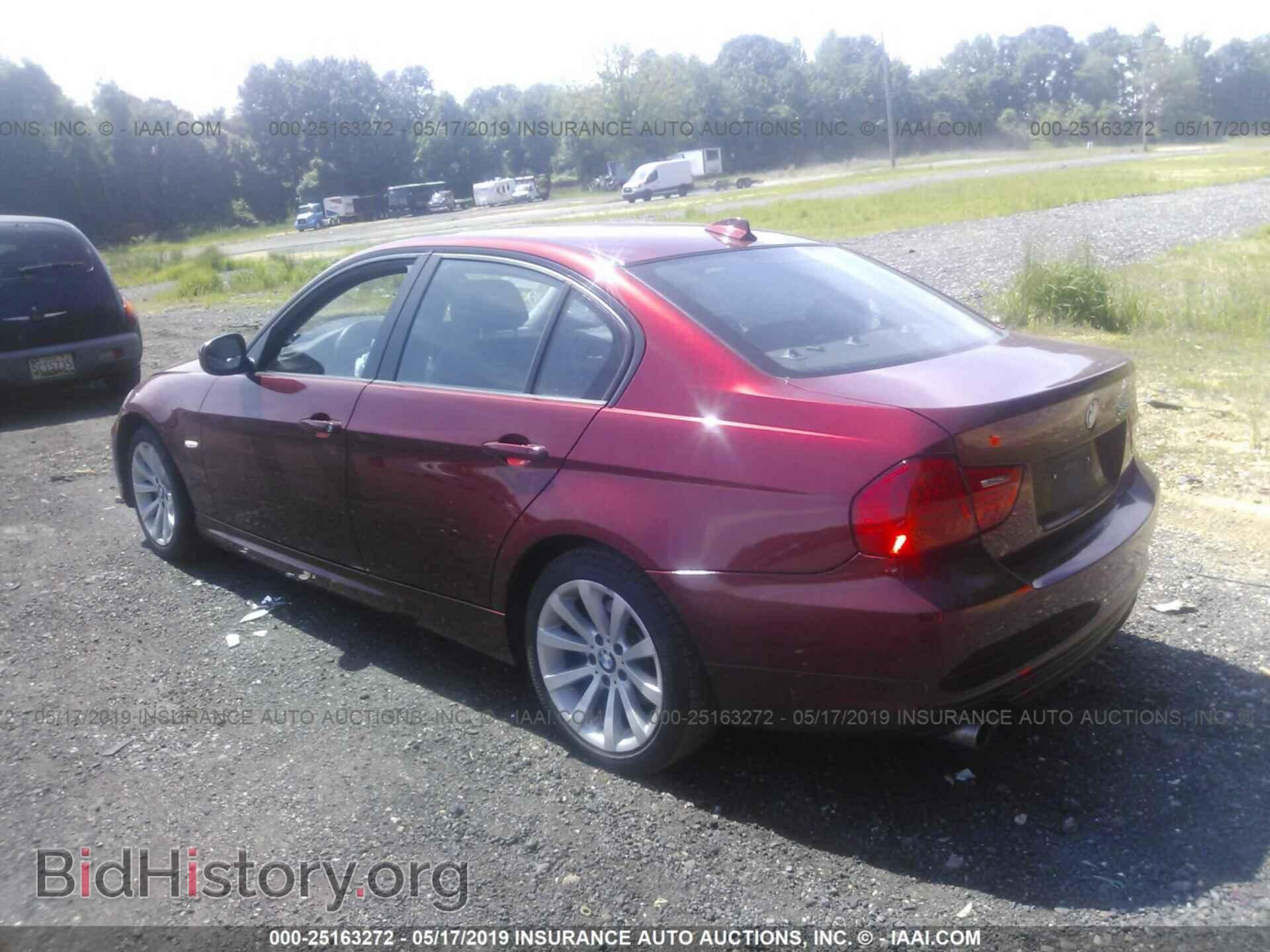 2011 BMW 328 - VIN: WBAPH7G51BNN05341 - Фото 3
