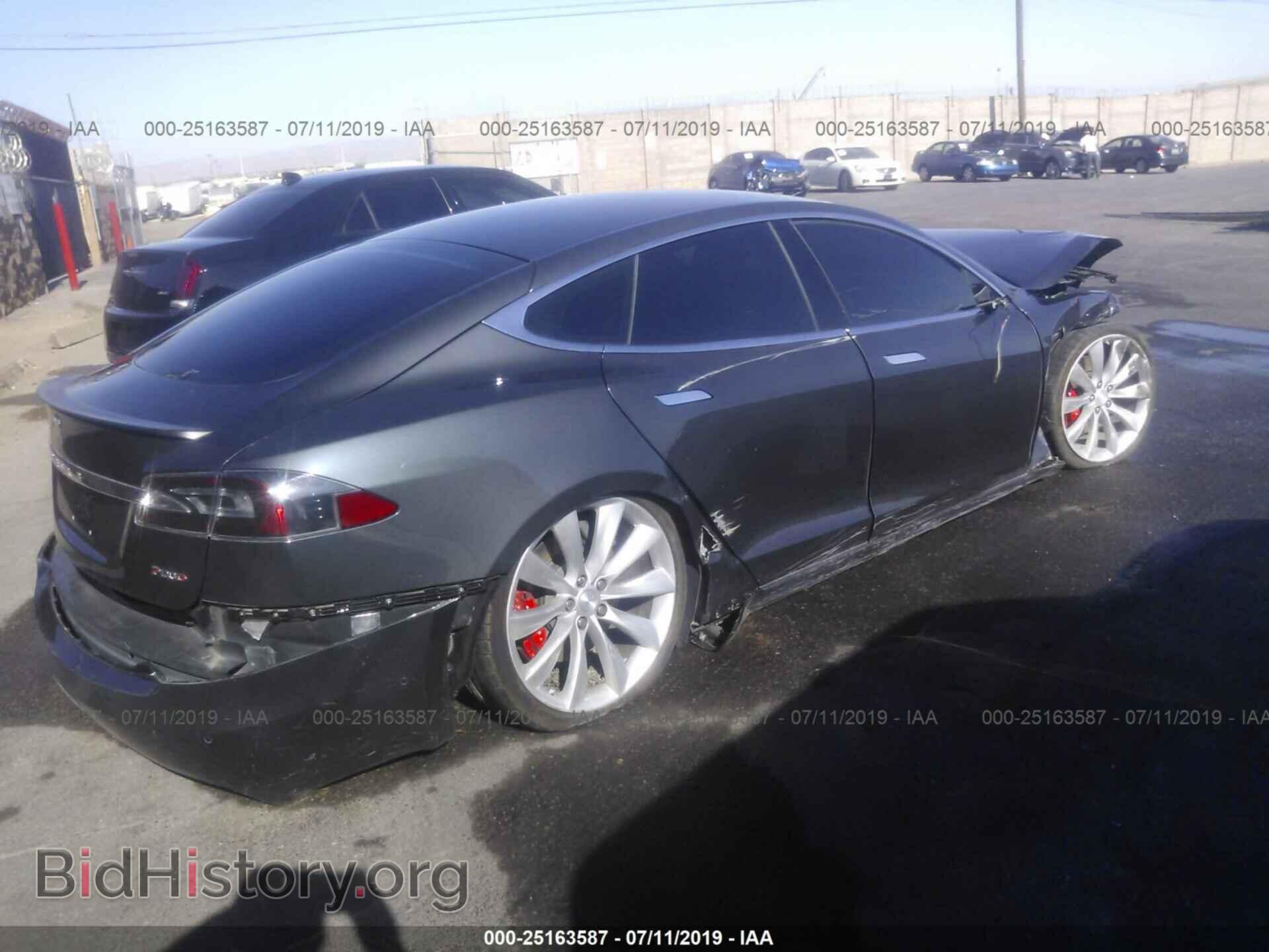 2016 TESLA MODEL S - VIN: 5YJSA1E45GF146817 - Photo 4