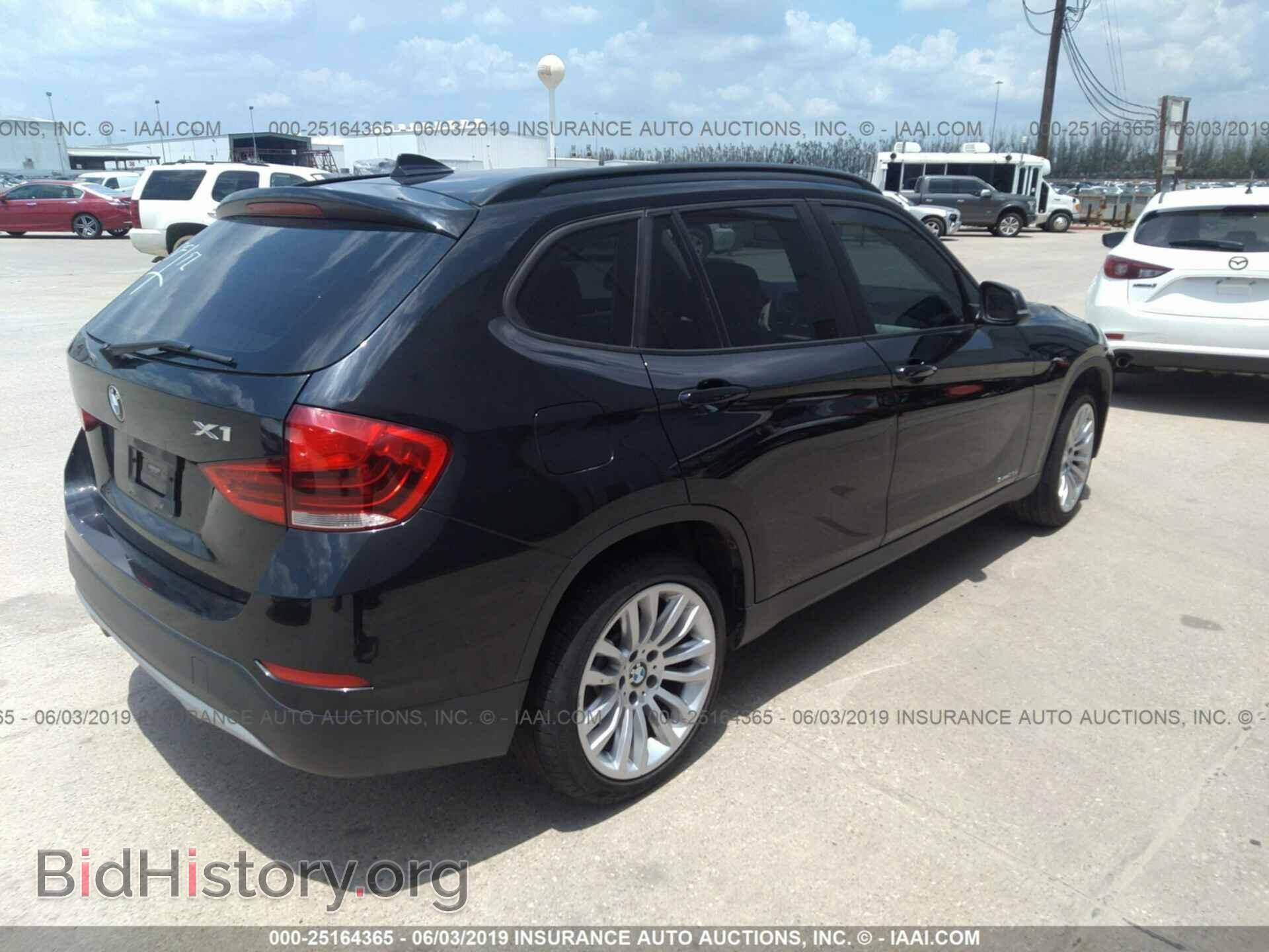 2014 BMW X1 - VIN: WBAVM1C57EVW47252 - Фото 4