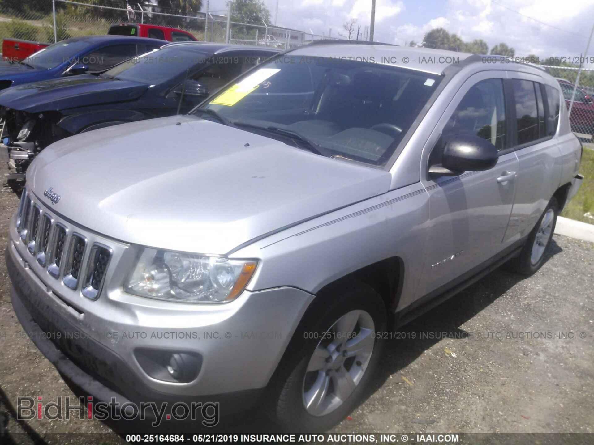 2011 JEEP COMPASS - VIN: 1J4NT1FB2BD253404 - Фото 2