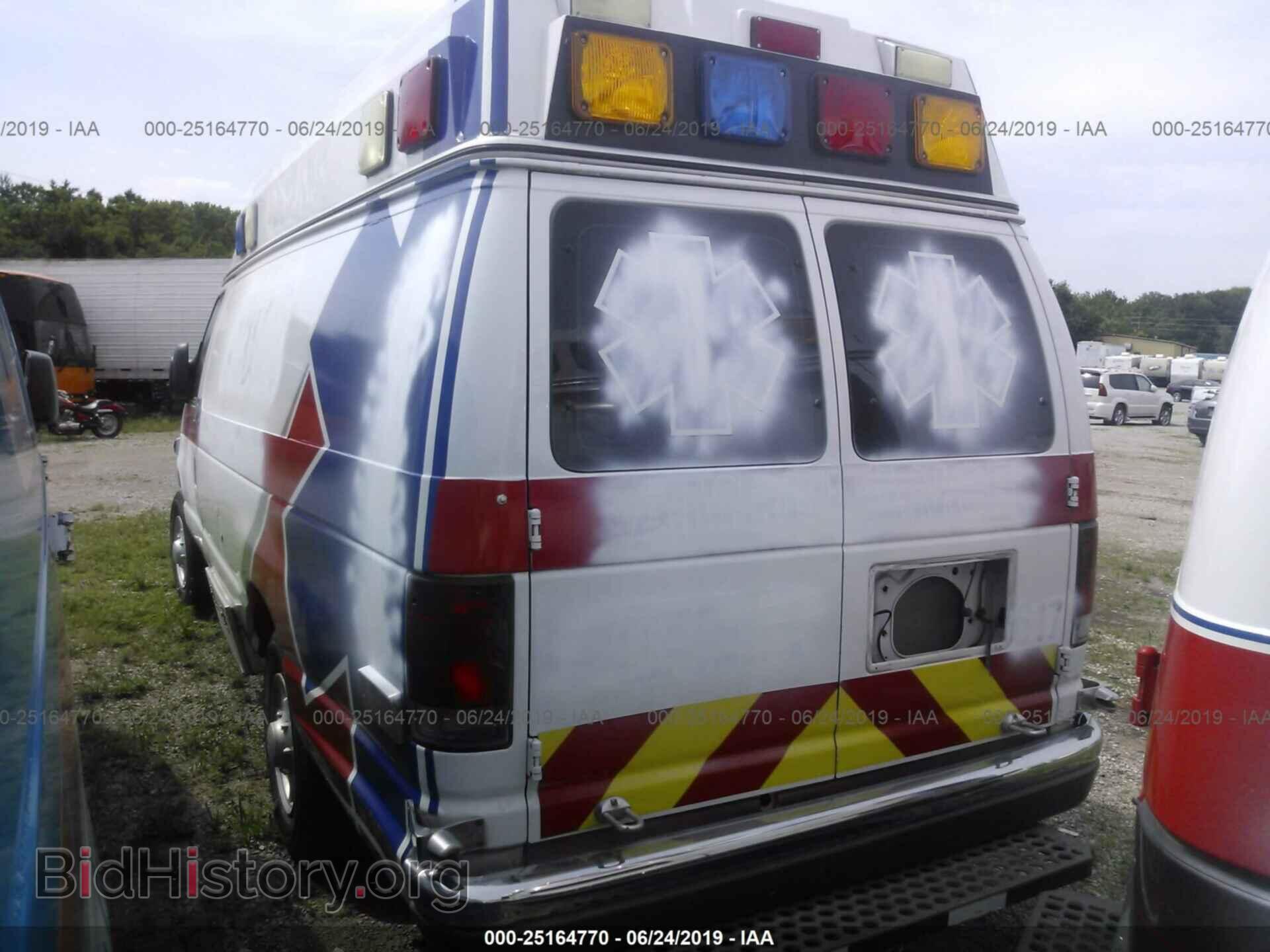 2004 FORD ECONOLINE - VIN: 1FDSS34P34HB47329 - Фото 3