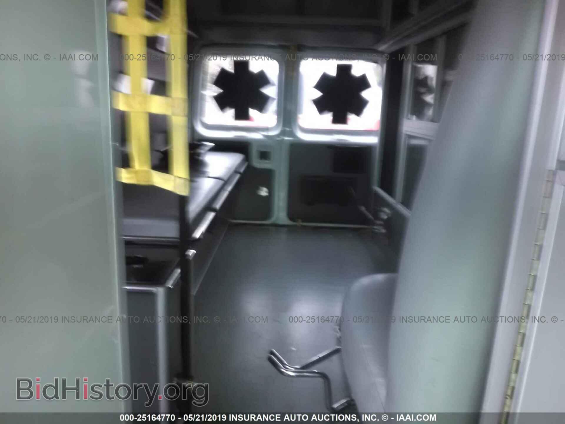 2004 FORD ECONOLINE - VIN: 1FDSS34P34HB47329 - Фото 8