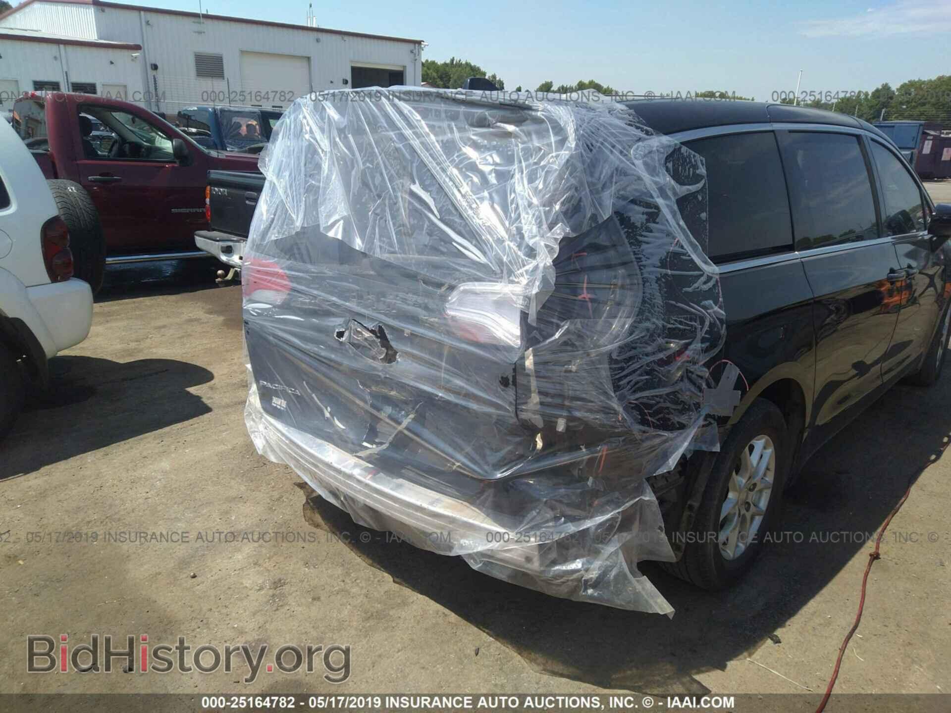 2017 CHRYSLER PACIFICA - VIN: 2C4RC1DG8HR835860 - Фото 6