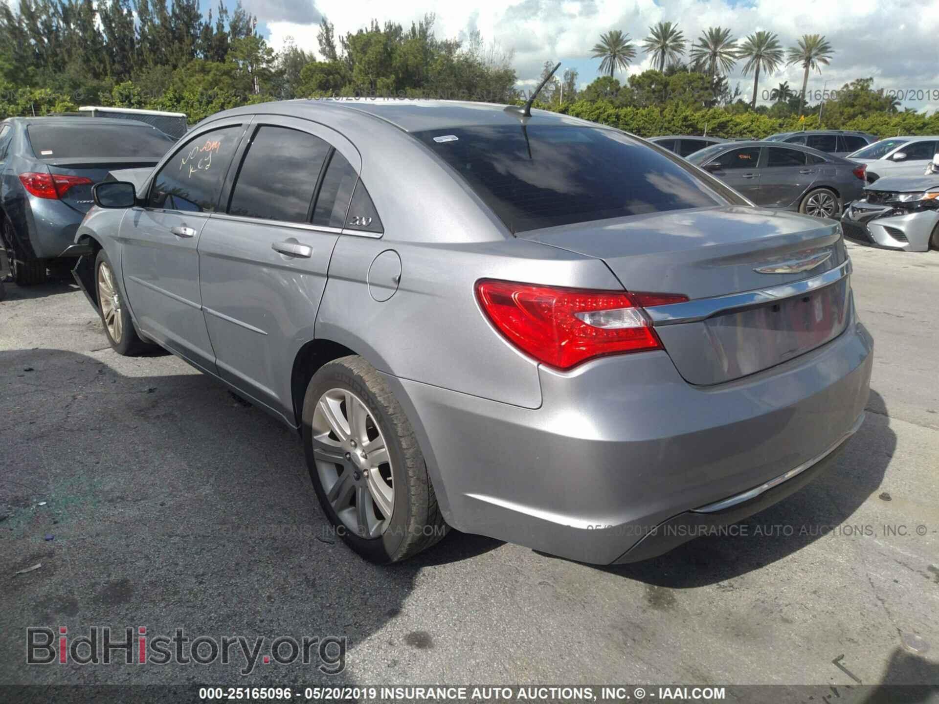 2013 CHRYSLER 200 - VIN: 1C3CCBBB3DN714037 - Photo 3