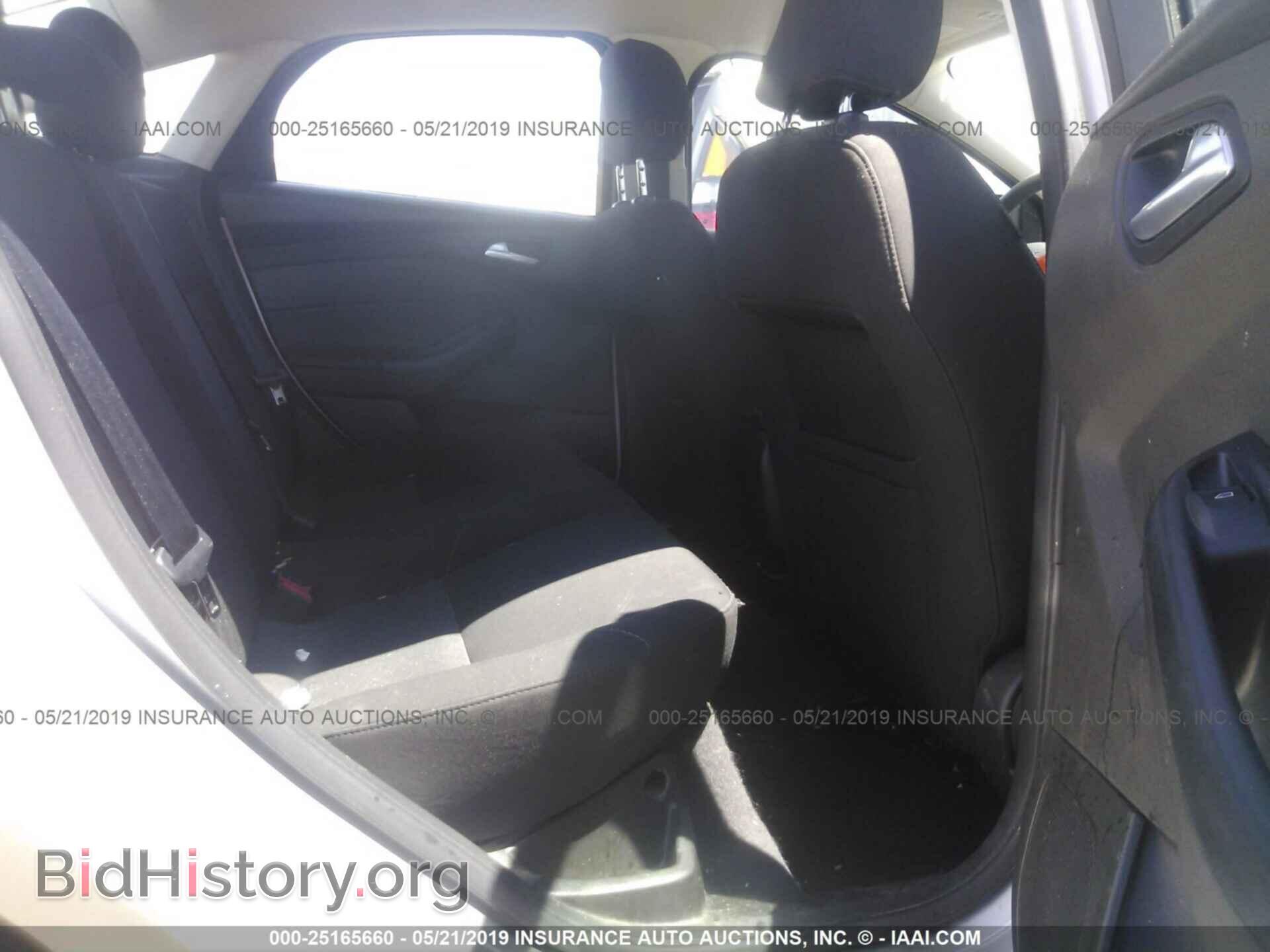 2016 FORD FOCUS - VIN: 1FADP3F27GL285592 - Photo 8