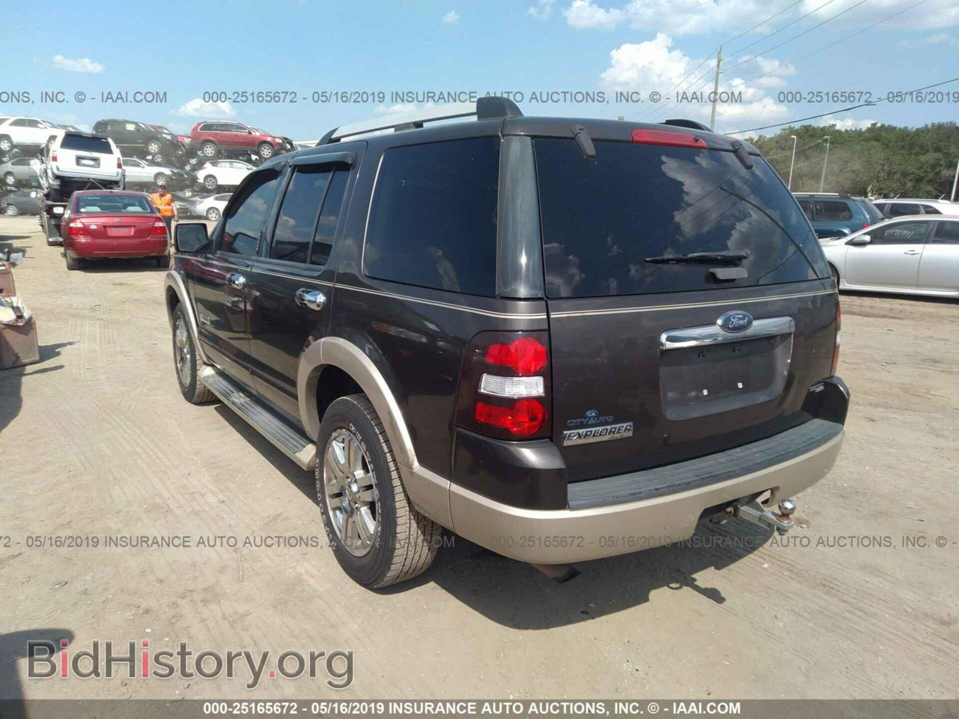2007 FORD EXPLORER - VIN: 1FMEU64E97UA60411 - Фото 3