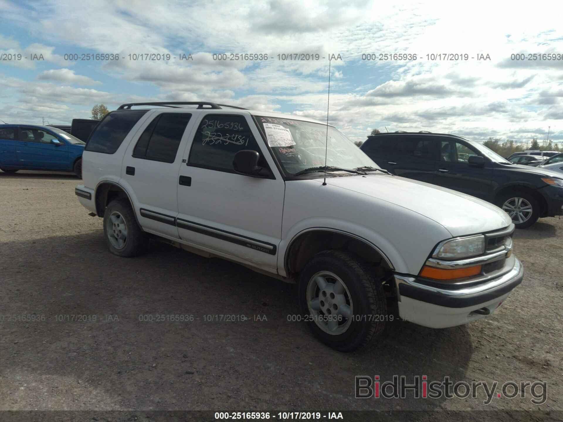 Photo 1GNDT13WXW2229983 - CHEVROLET BLAZER 1998