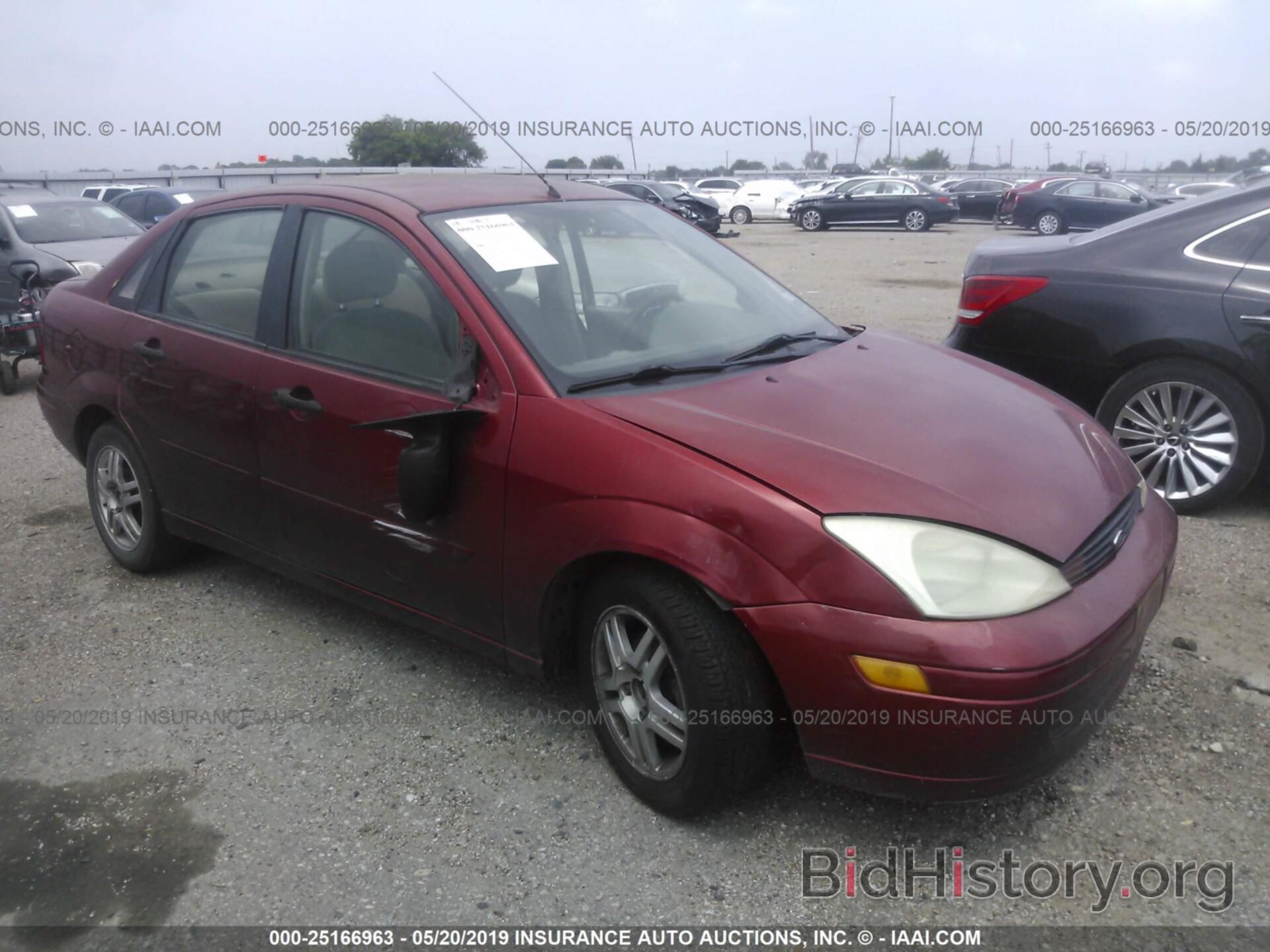 Photo 1FAFP343XYW149428 - FORD FOCUS 2000