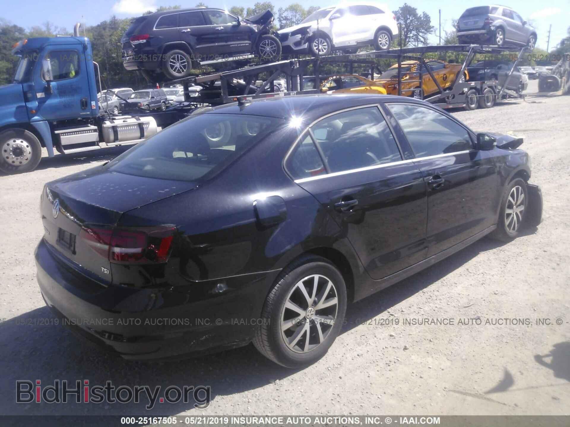 2017 VOLKSWAGEN JETTA - VIN: 3VWDB7AJ2HM406640 - Фото 4