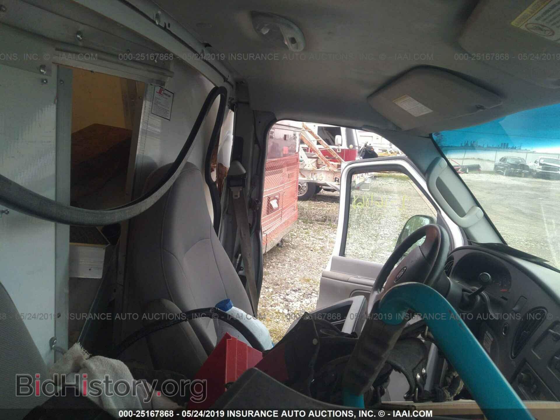 2007 FORD ECONOLINE - VIN: 1FDSE35LX7DB26671 - Фото 5