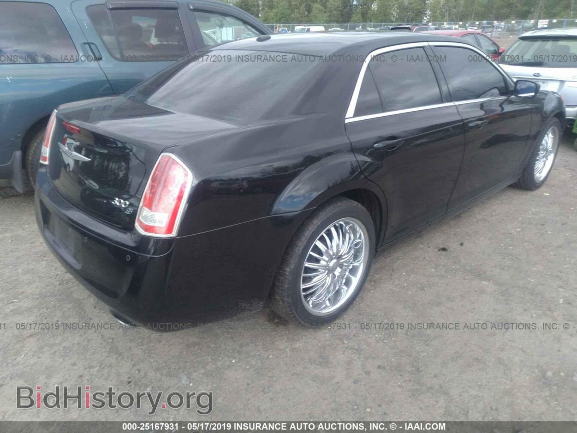2013 CHRYSLER 300 - VIN: 2C3CCABG4DH547377 - Фото 4