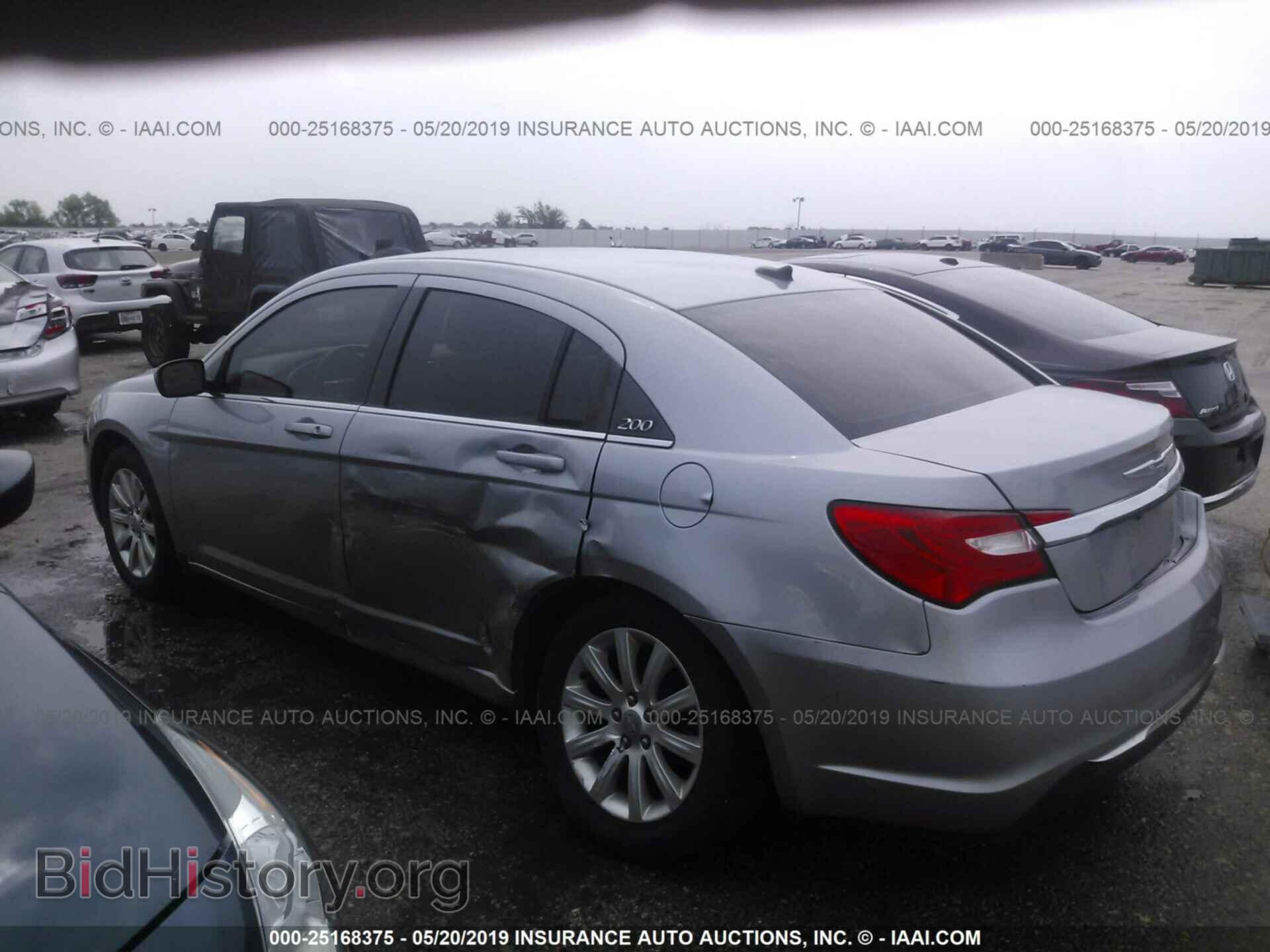 2013 CHRYSLER 200 - VIN: 1C3CCBBB8DN600308 - Фото 3