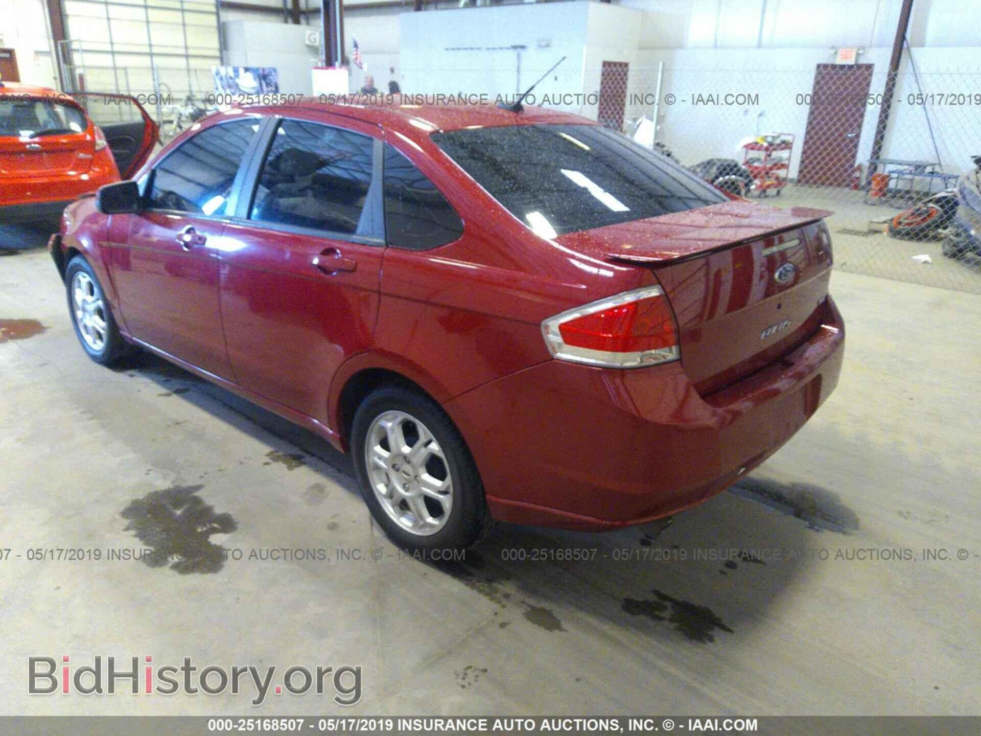 2009 FORD FOCUS - VIN: 1FAHP36NX9W177352 - Фото 3