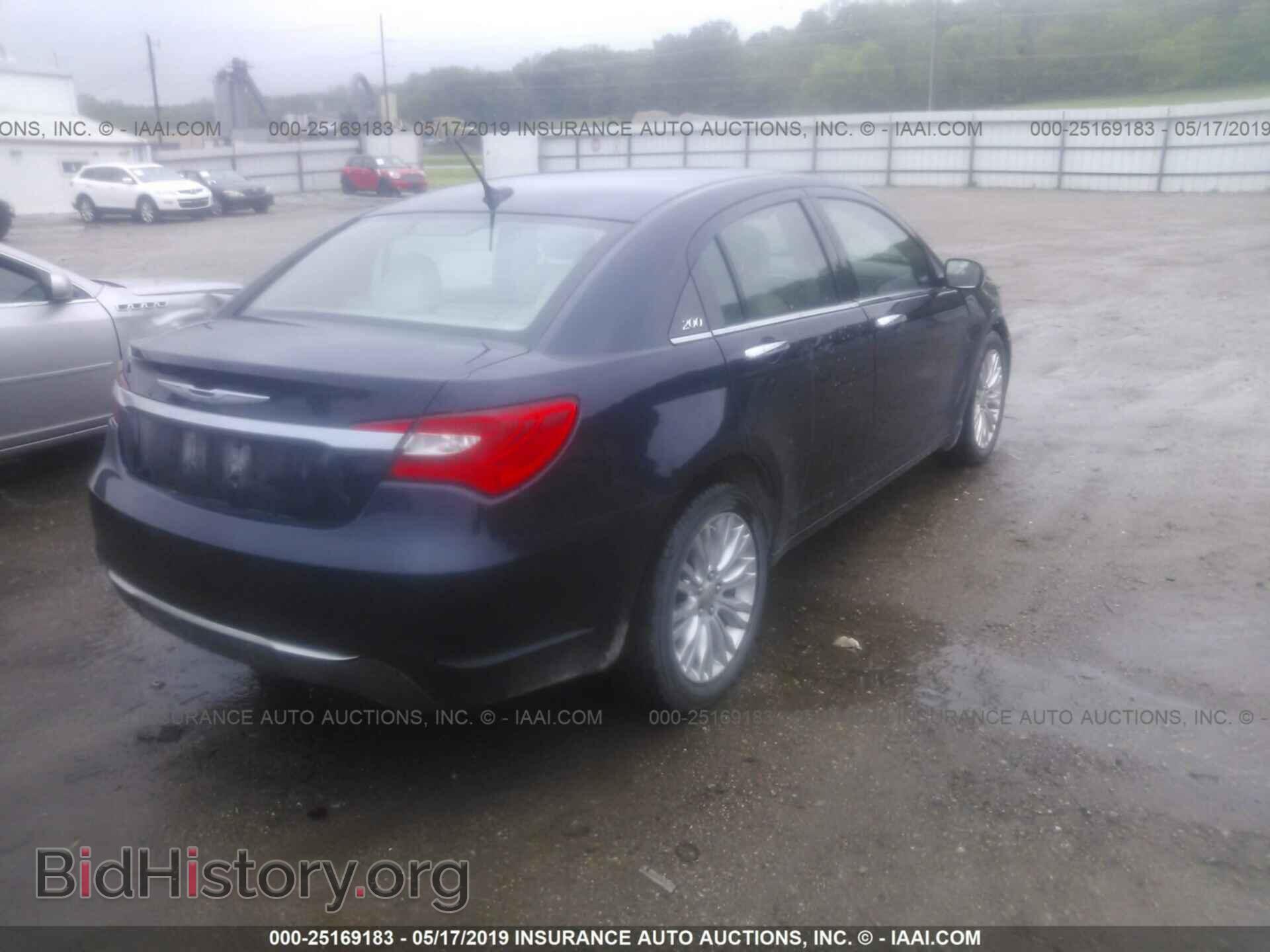 2012 CHRYSLER 200 - VIN: 1C3CCBCG4CN107105 - Фото 4