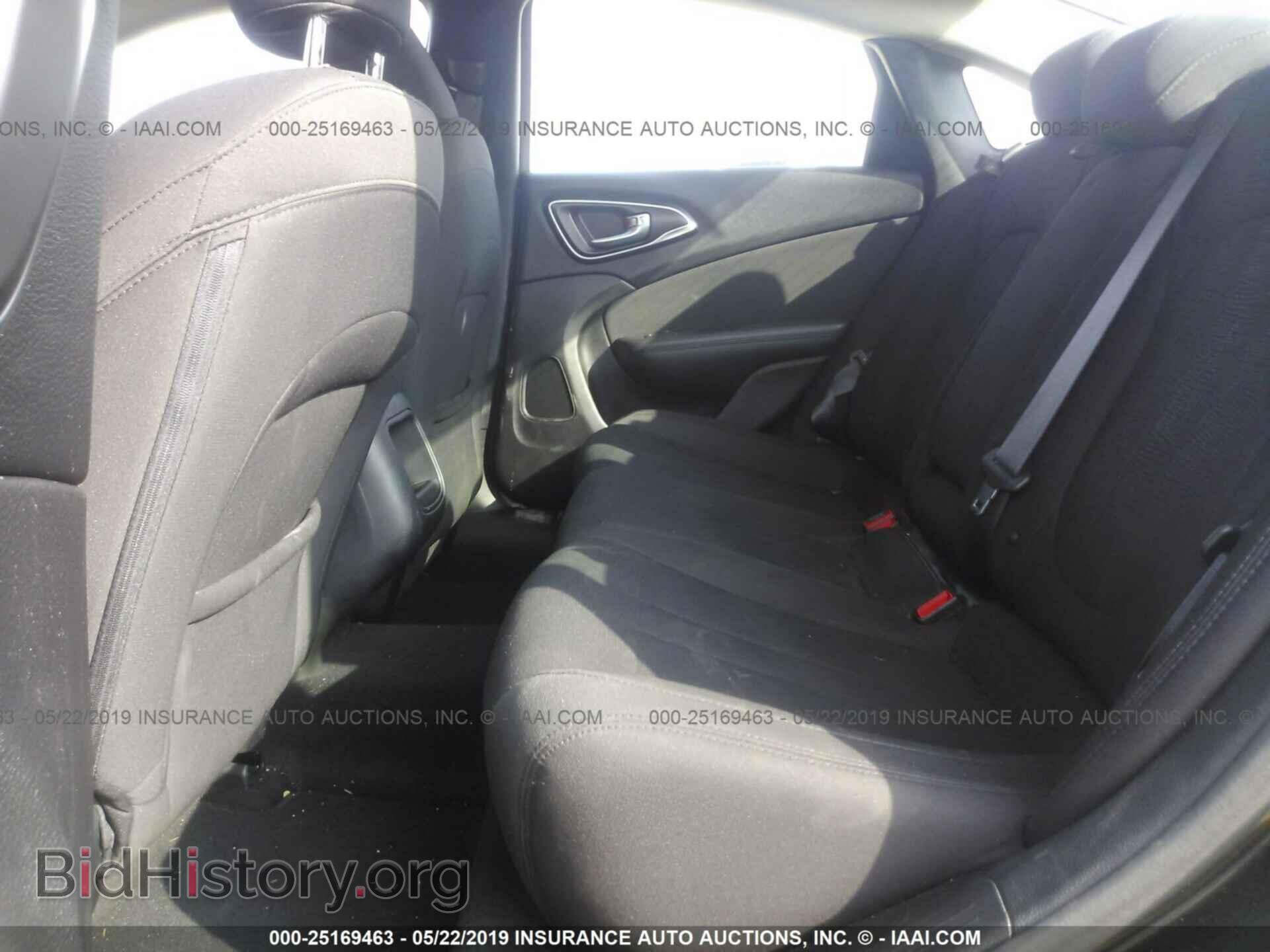 2016 CHRYSLER 200 - VIN: 1C3CCCAB7GN168807 - Photo 8