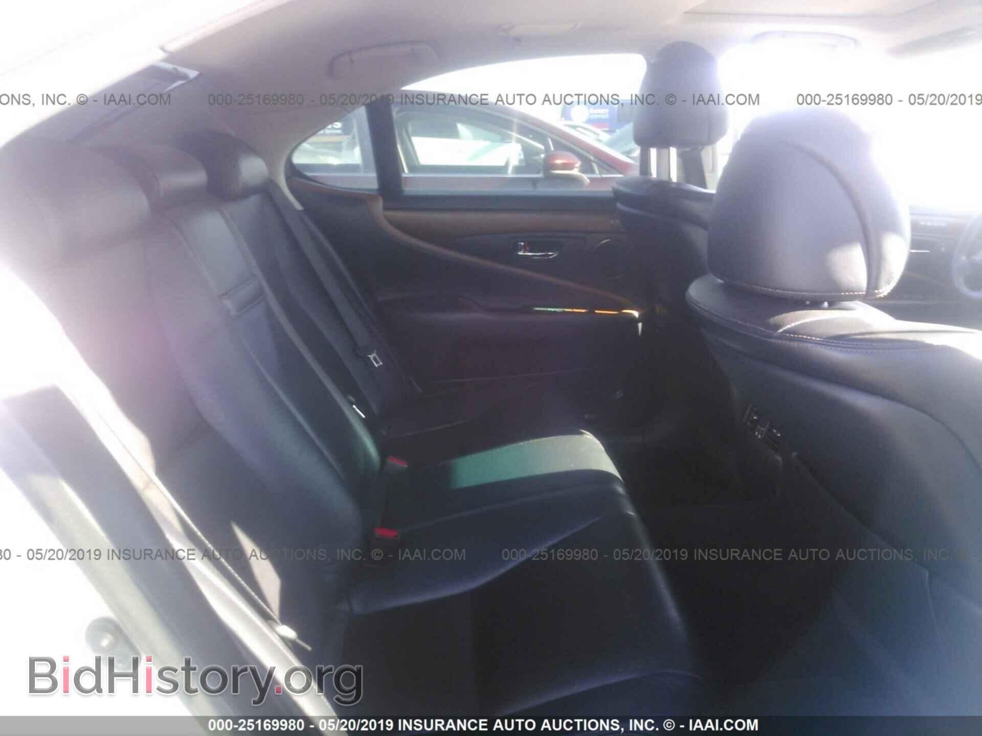 2012 LEXUS LS - VIN: JTHBL5EF6C5112592 - Photo 8