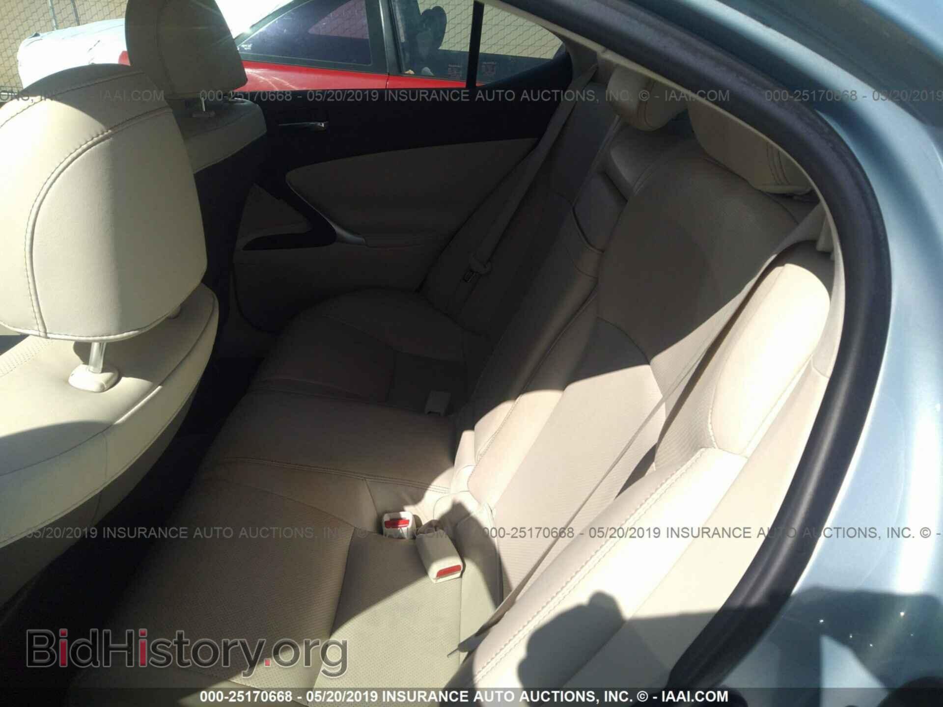 2011 LEXUS IS - VIN: JTHBF5C29B5132213 - Photo 8