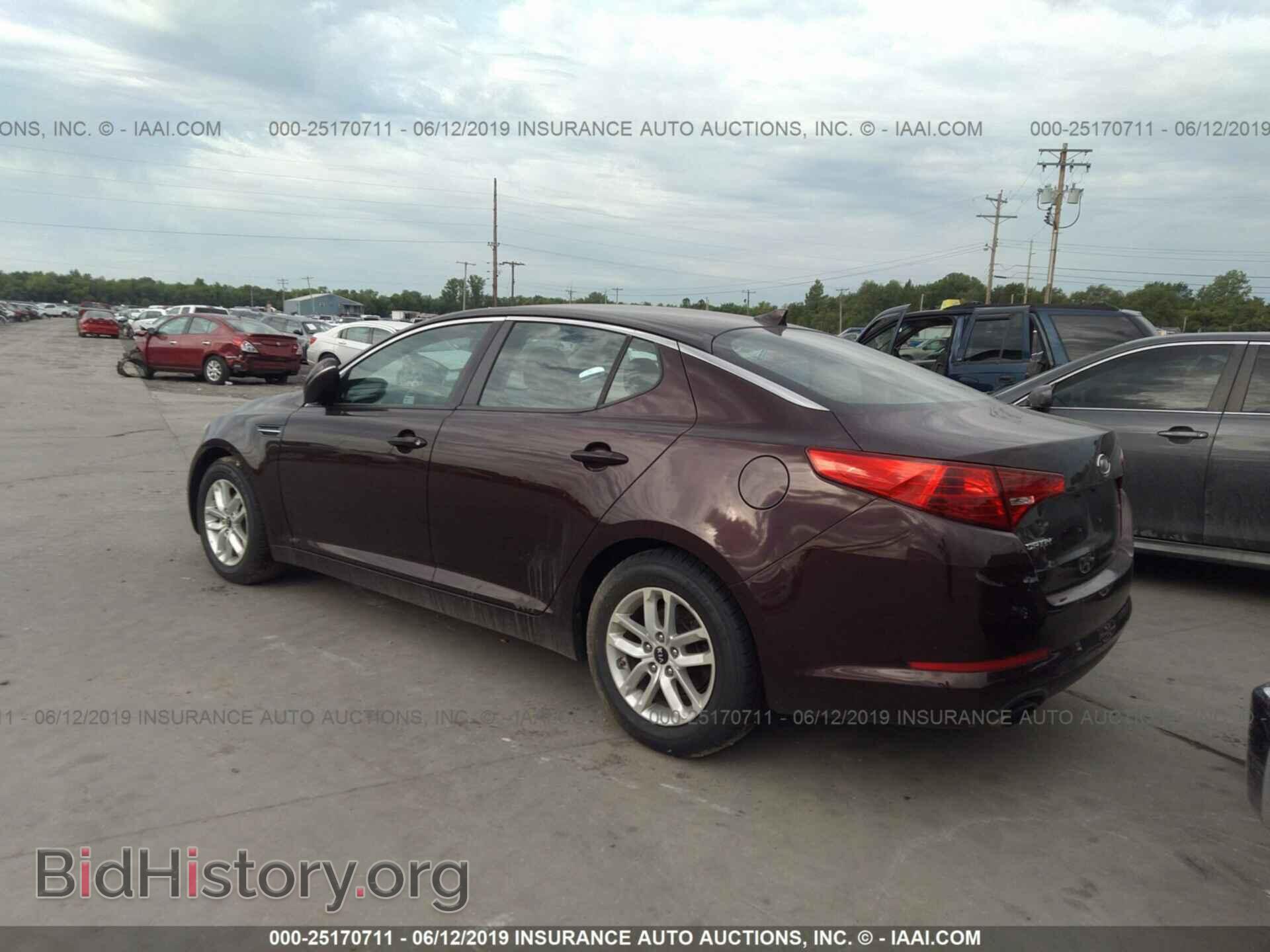 2011 KIA OPTIMA - VIN: KNAGM4A71B5062886 - Photo 3