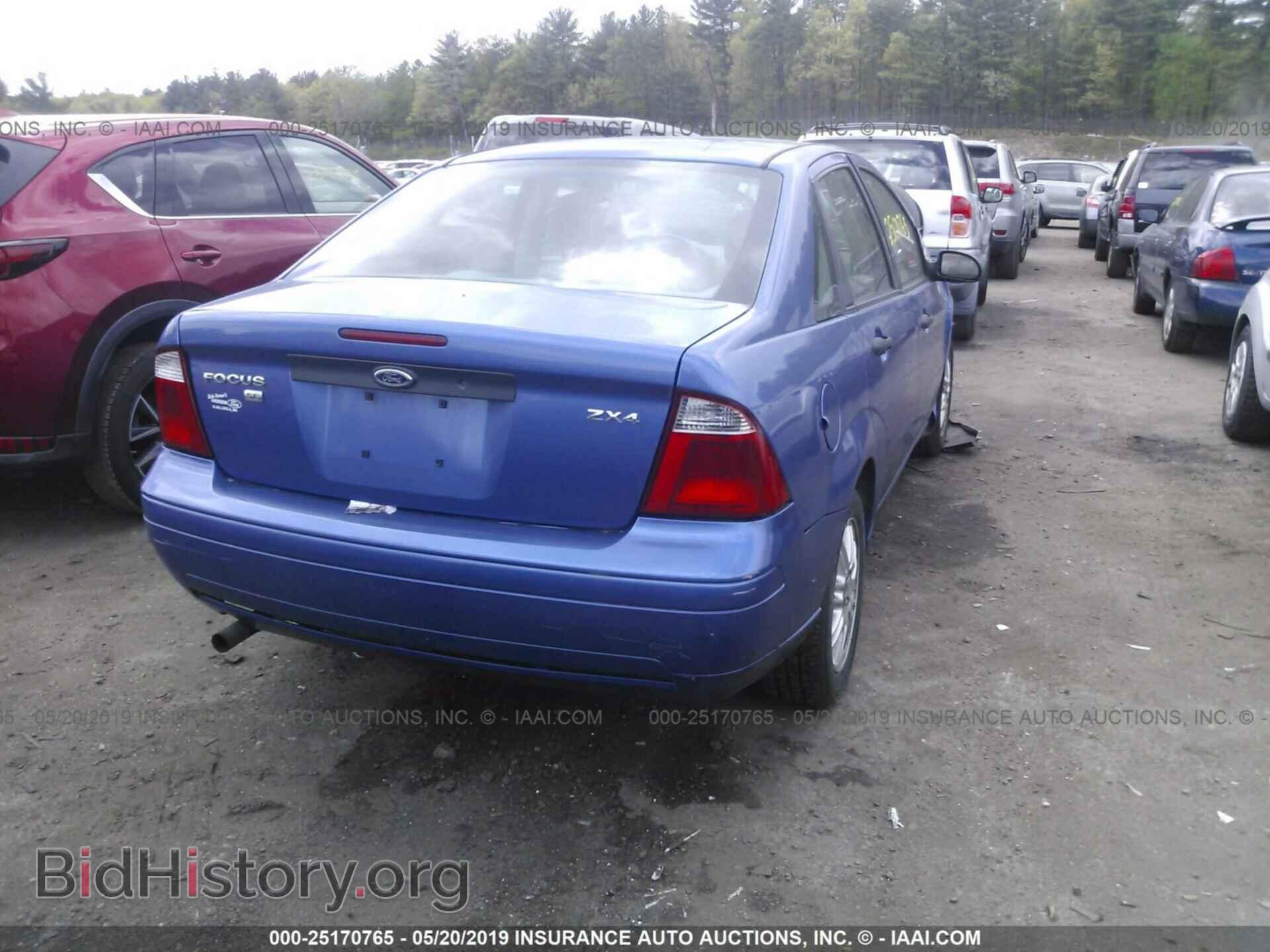 2005 FORD FOCUS - VIN: 1FAFP34N35W276096 - Фото 4