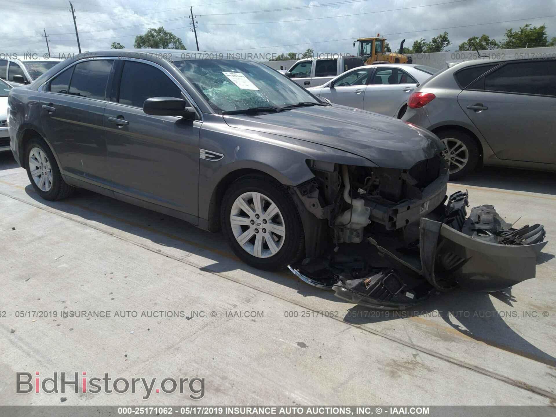 Фотография 1FAHP2DW2BG121864 - FORD TAURUS 2011