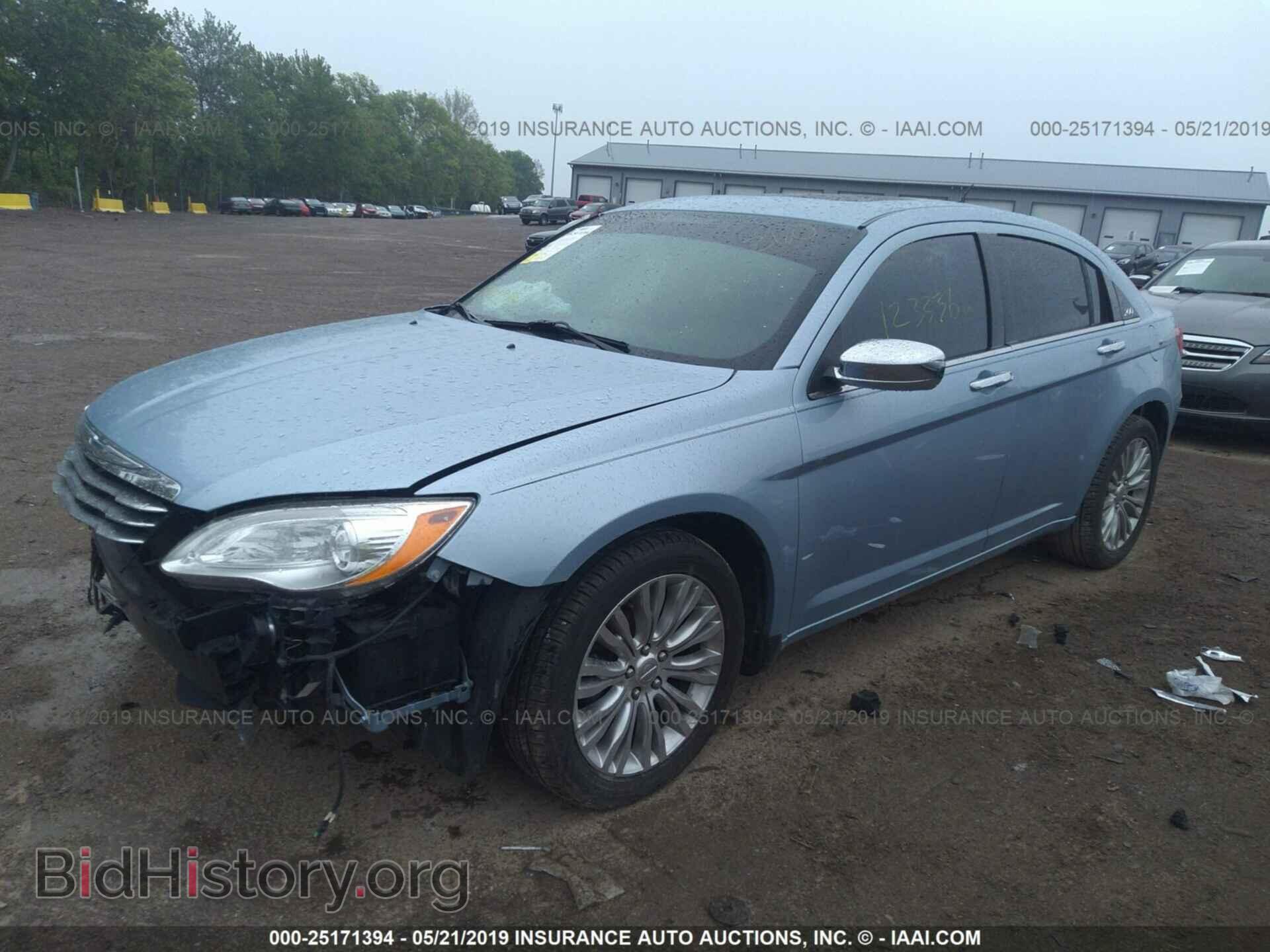 2012 CHRYSLER 200 - VIN: 1C3CCBCG9CN279095 - Фото 2