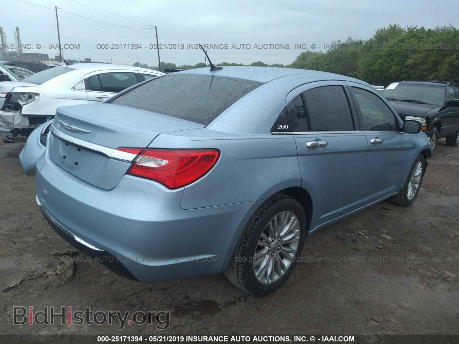 2012 CHRYSLER 200 - VIN: 1C3CCBCG9CN279095 - Фото 4