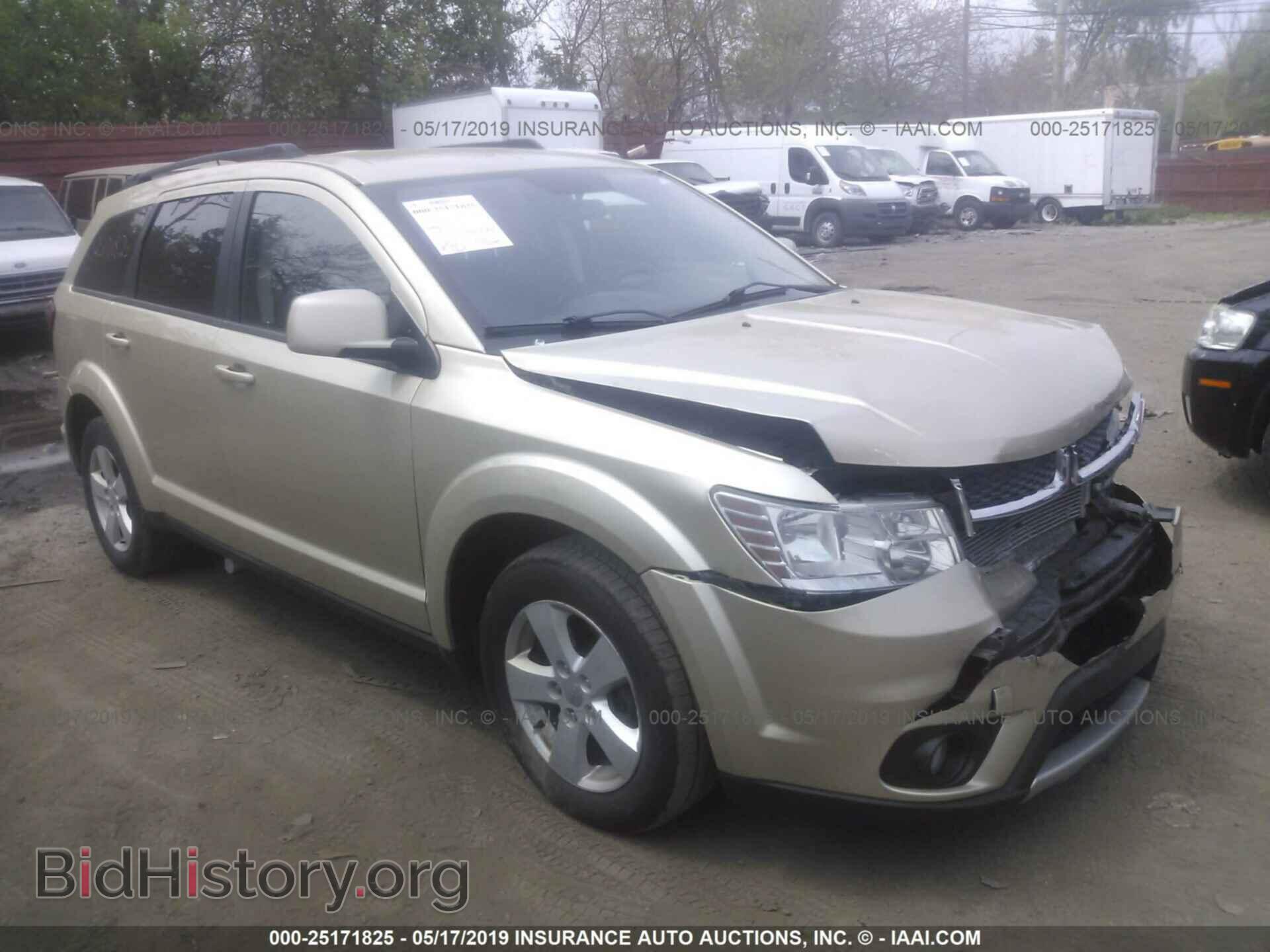 Фотография 3D4PH1FG3BT567975 - DODGE JOURNEY 2011