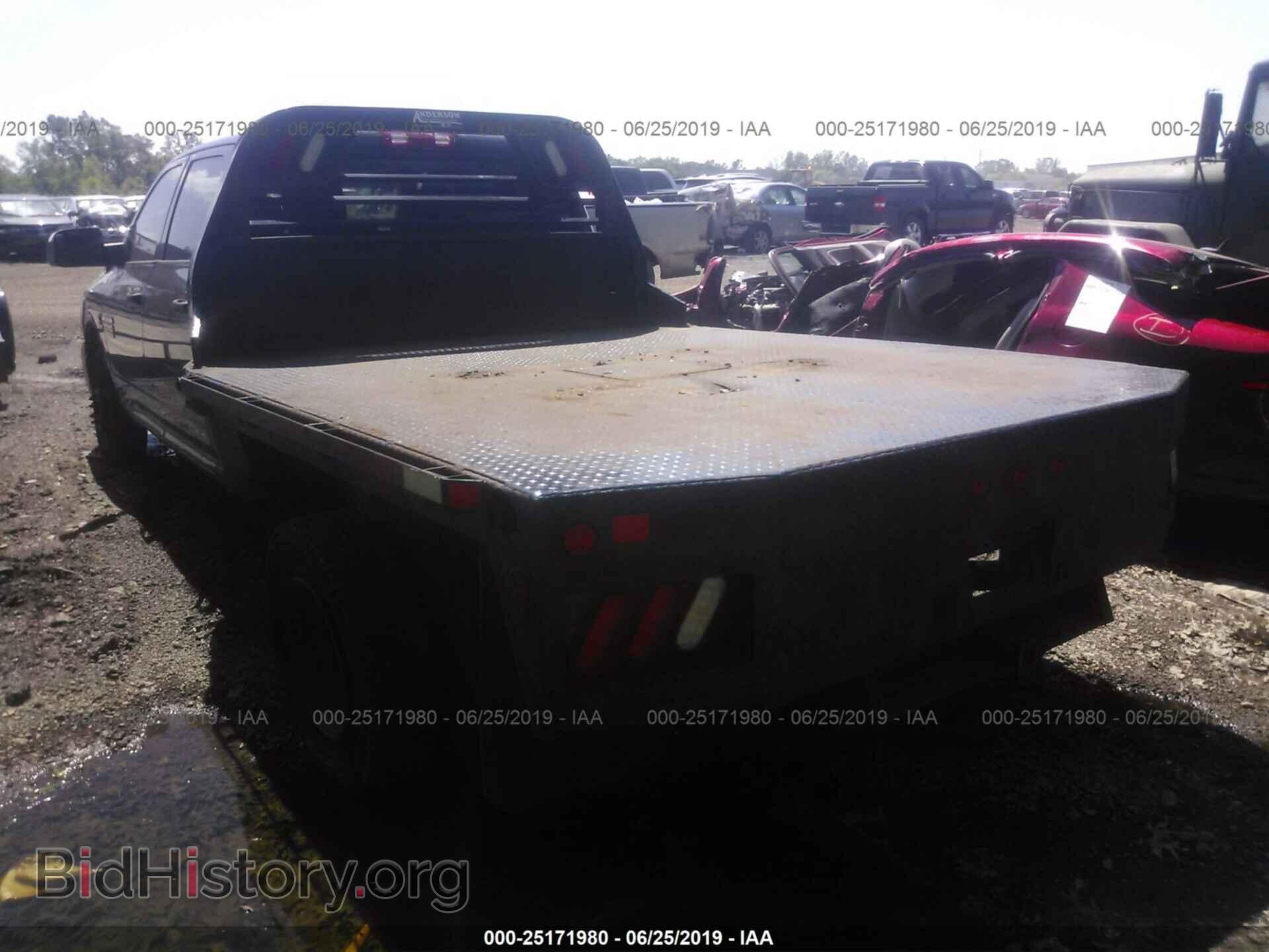 2014 RAM 3500 - VIN: 3C63RPGLXEG162496 - Фото 3