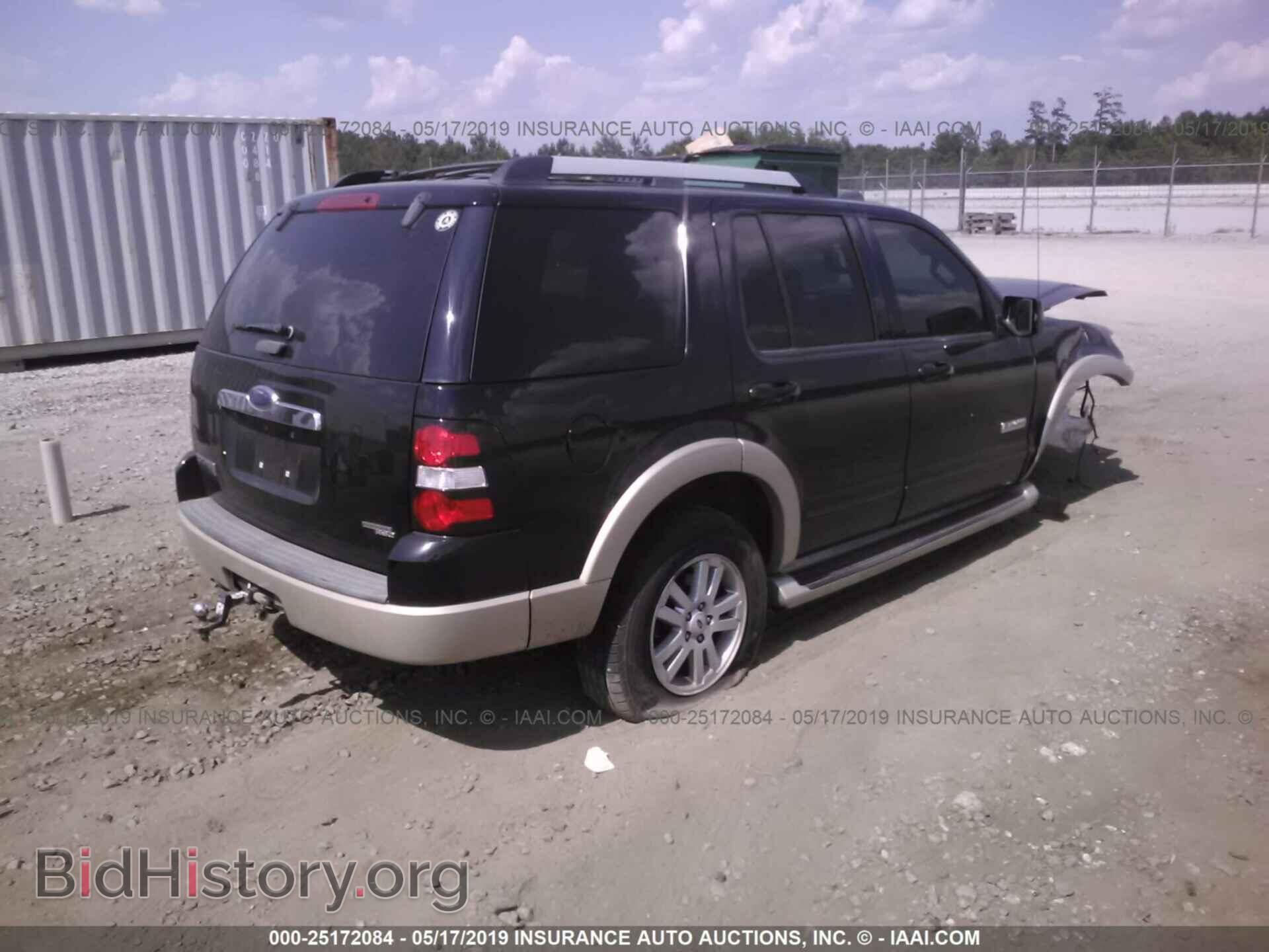 2006 FORD EXPLORER - VIN: 1FMEU64E26UB08975 - Photo 4