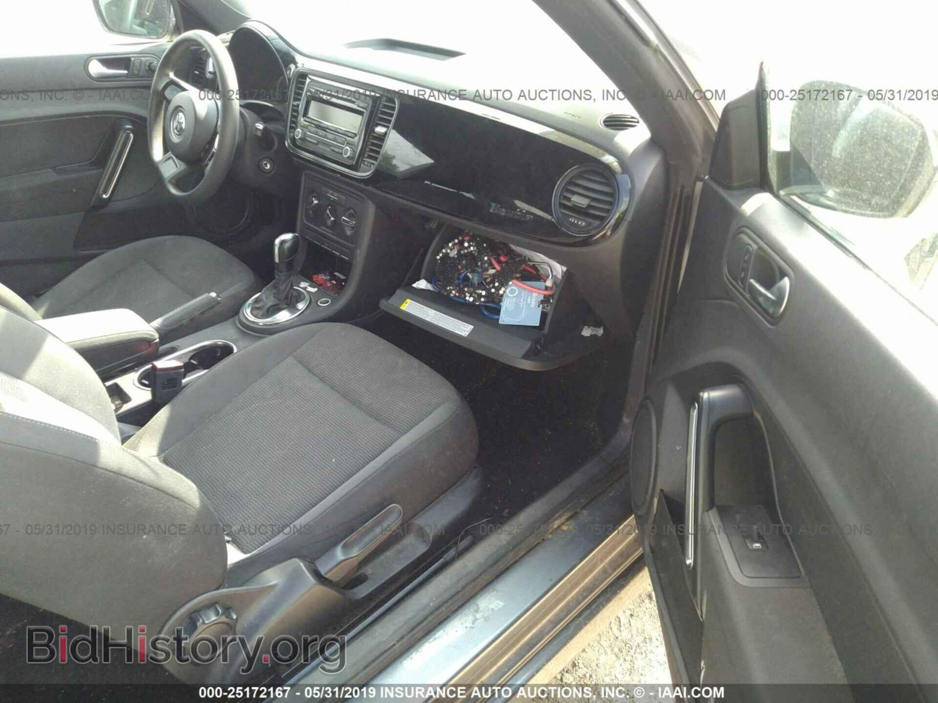 2014 VOLKSWAGEN BEETLE - VIN: 3VWFP7AT0EM627578 - Фото 5