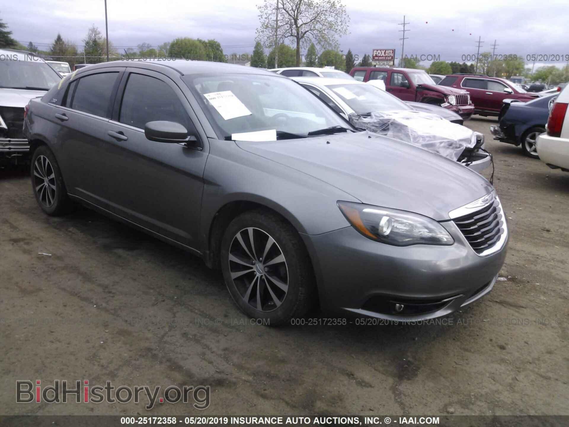 Фотография 1C3CCBCG2DN723483 - CHRYSLER 200 2013