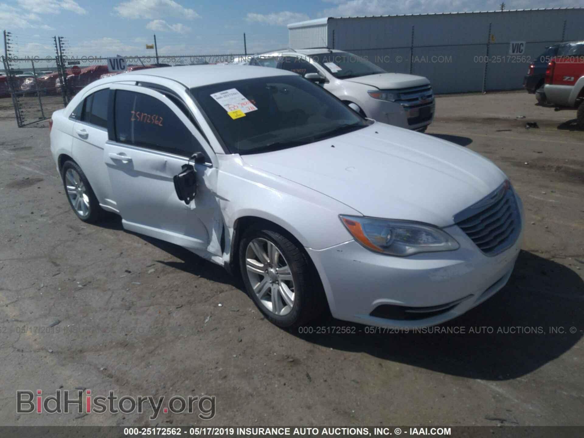 Photo 1C3CCBAB1DN706052 - CHRYSLER 200 2013